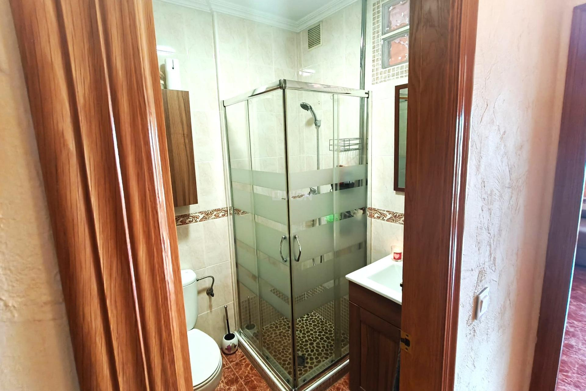 Reventa - Apartamento / piso - Torrevieja - Centro