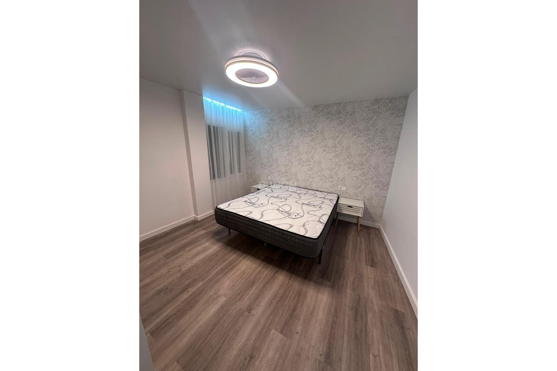 Reventa - Apartamento / piso - Torrevieja - Centro