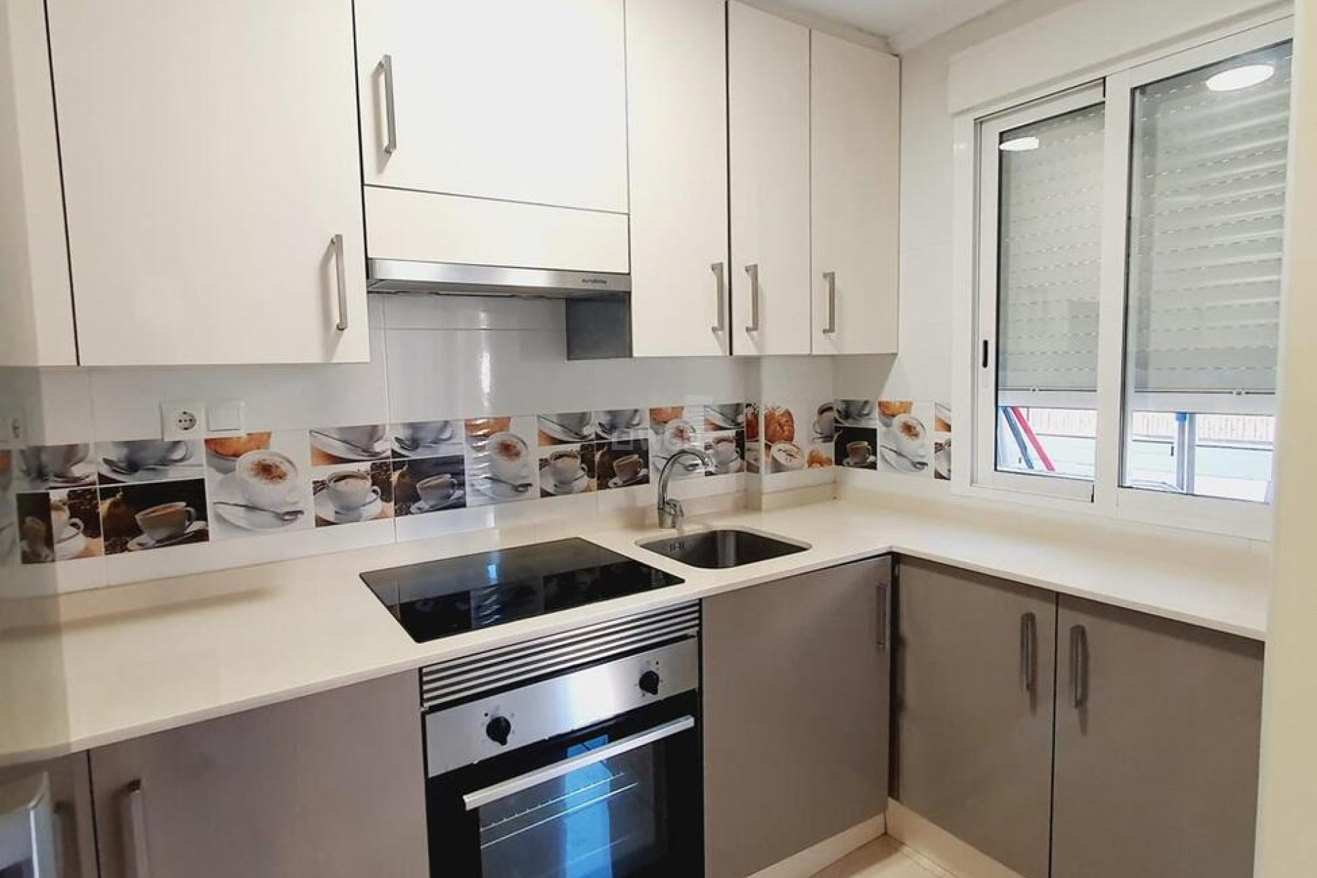 Reventa - Apartamento / piso - Torrevieja - Centro