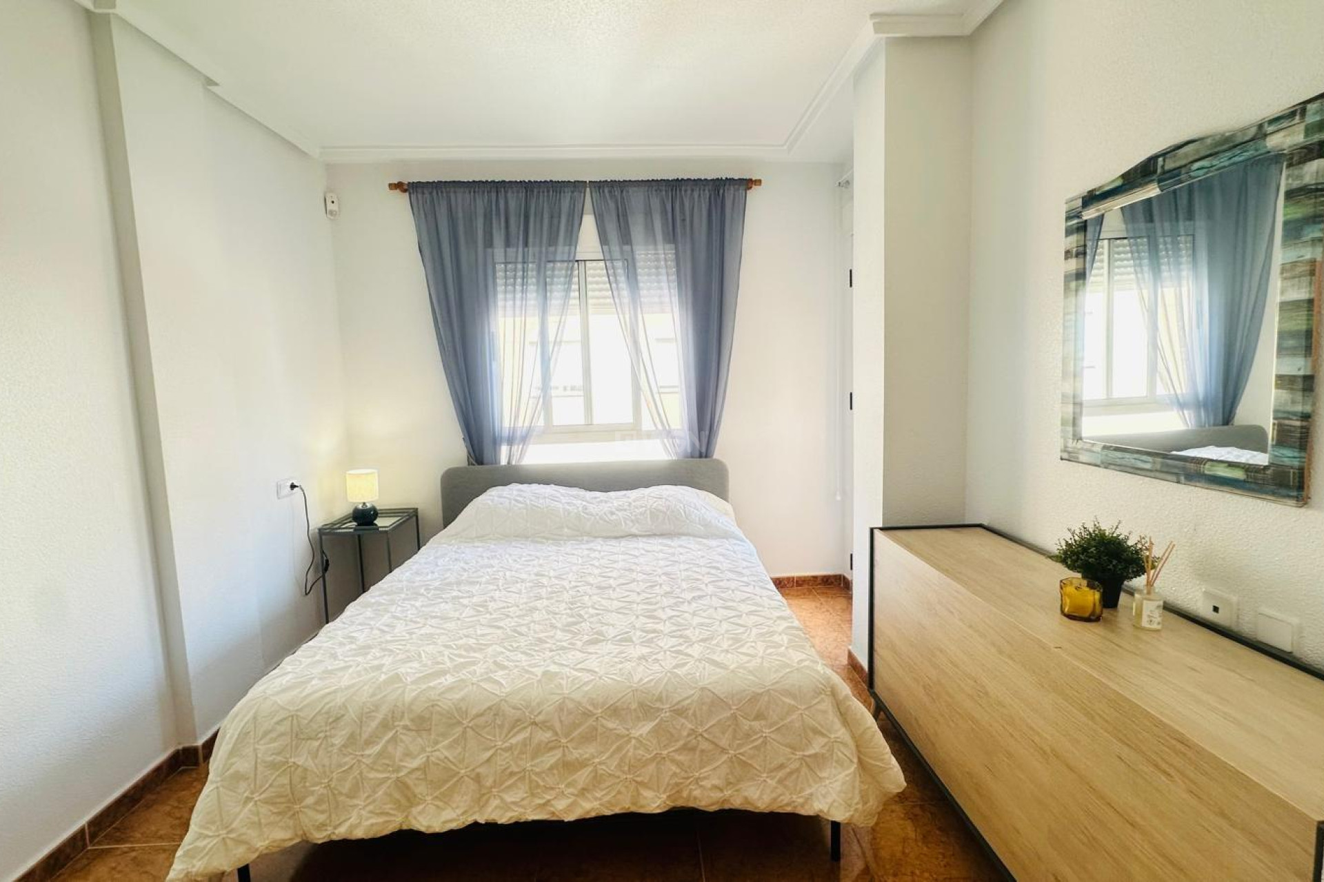 Reventa - Apartamento / piso - Torrevieja - Centro