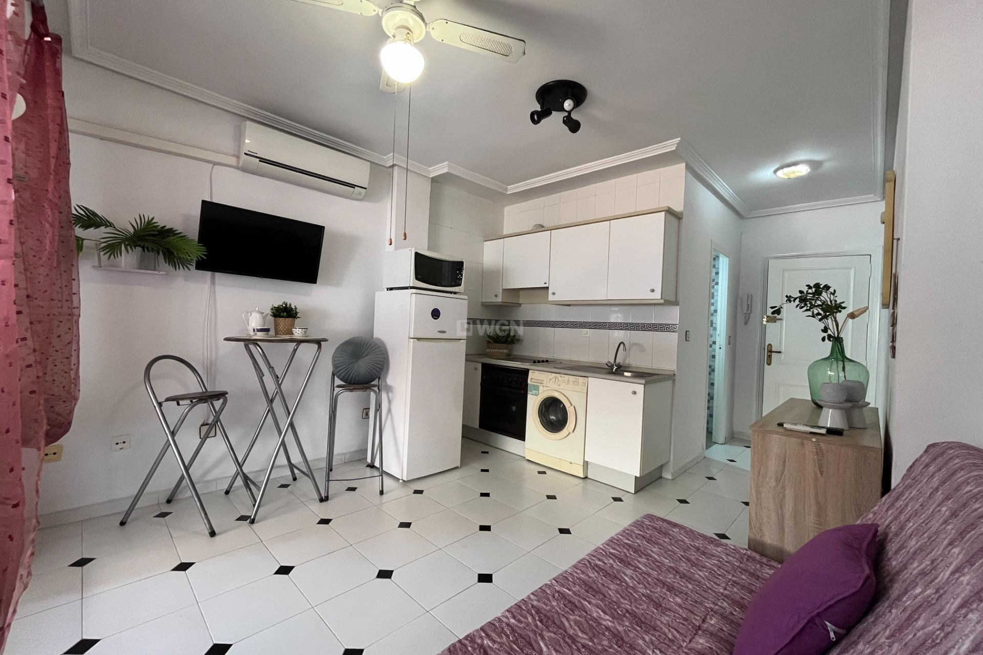 Reventa - Apartamento / piso - Torrevieja - Centro