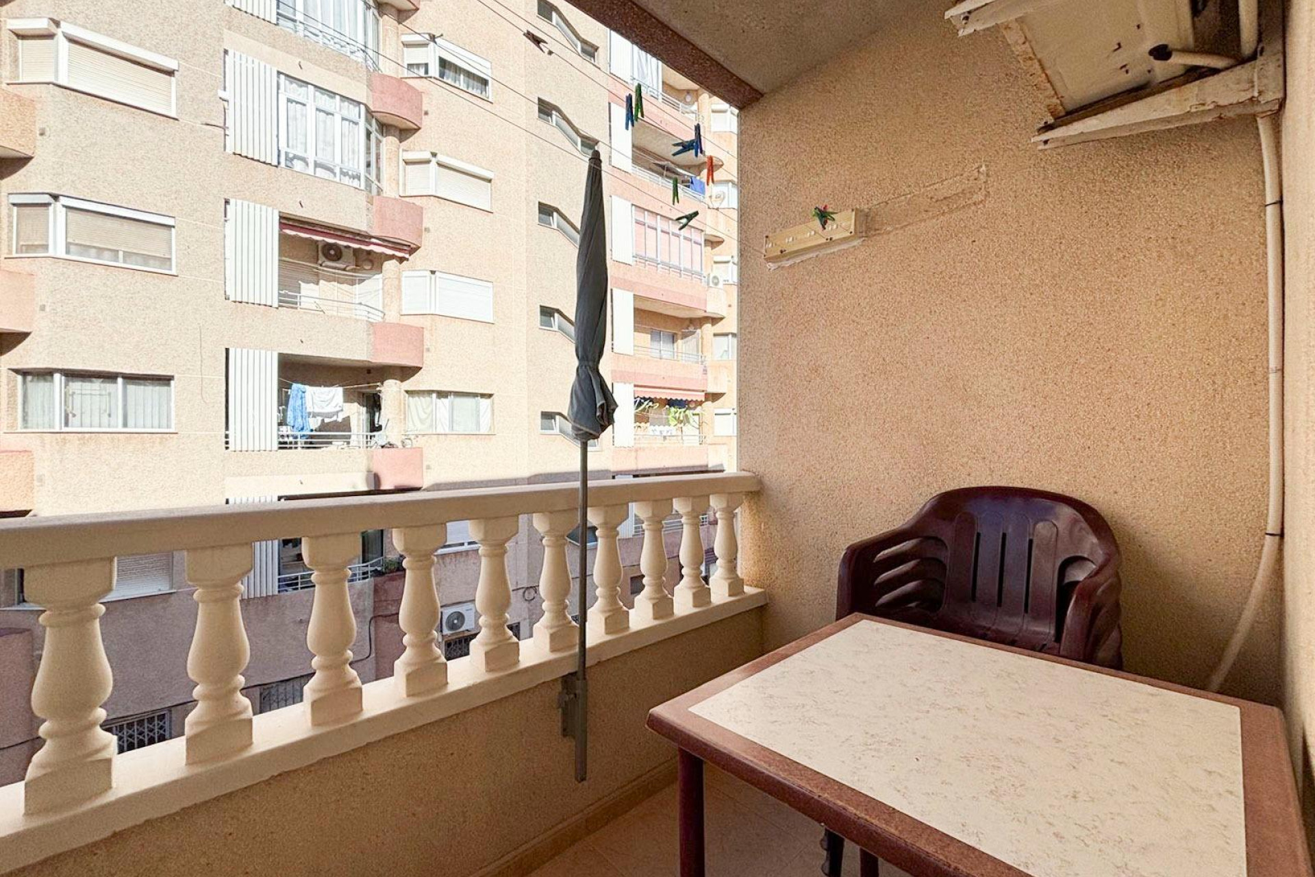 Reventa - Apartamento / piso - Torrevieja - Centro