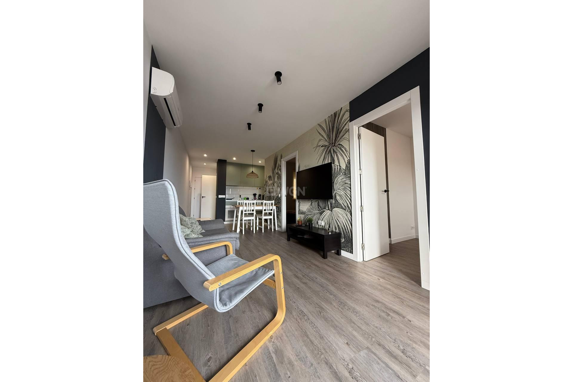 Reventa - Apartamento / piso - Torrevieja - Centro