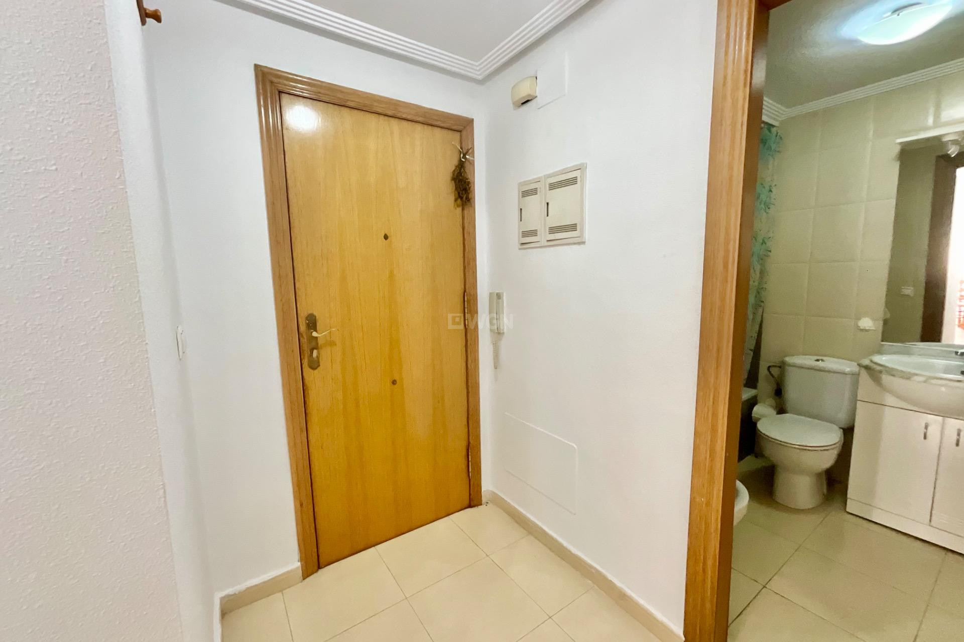 Reventa - Apartamento / piso - Torrevieja - Centro