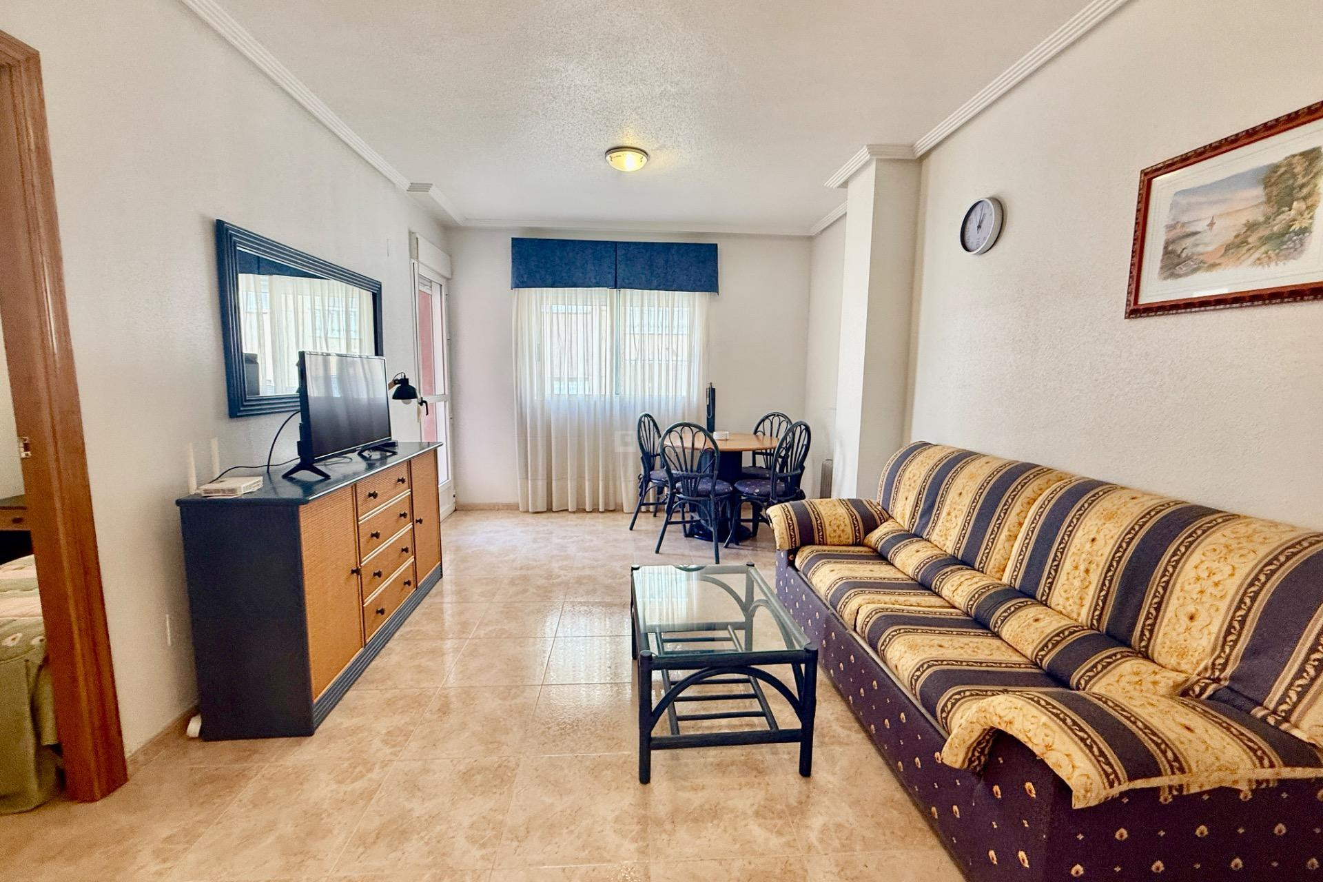 Reventa - Apartamento / piso - Torrevieja - Centro