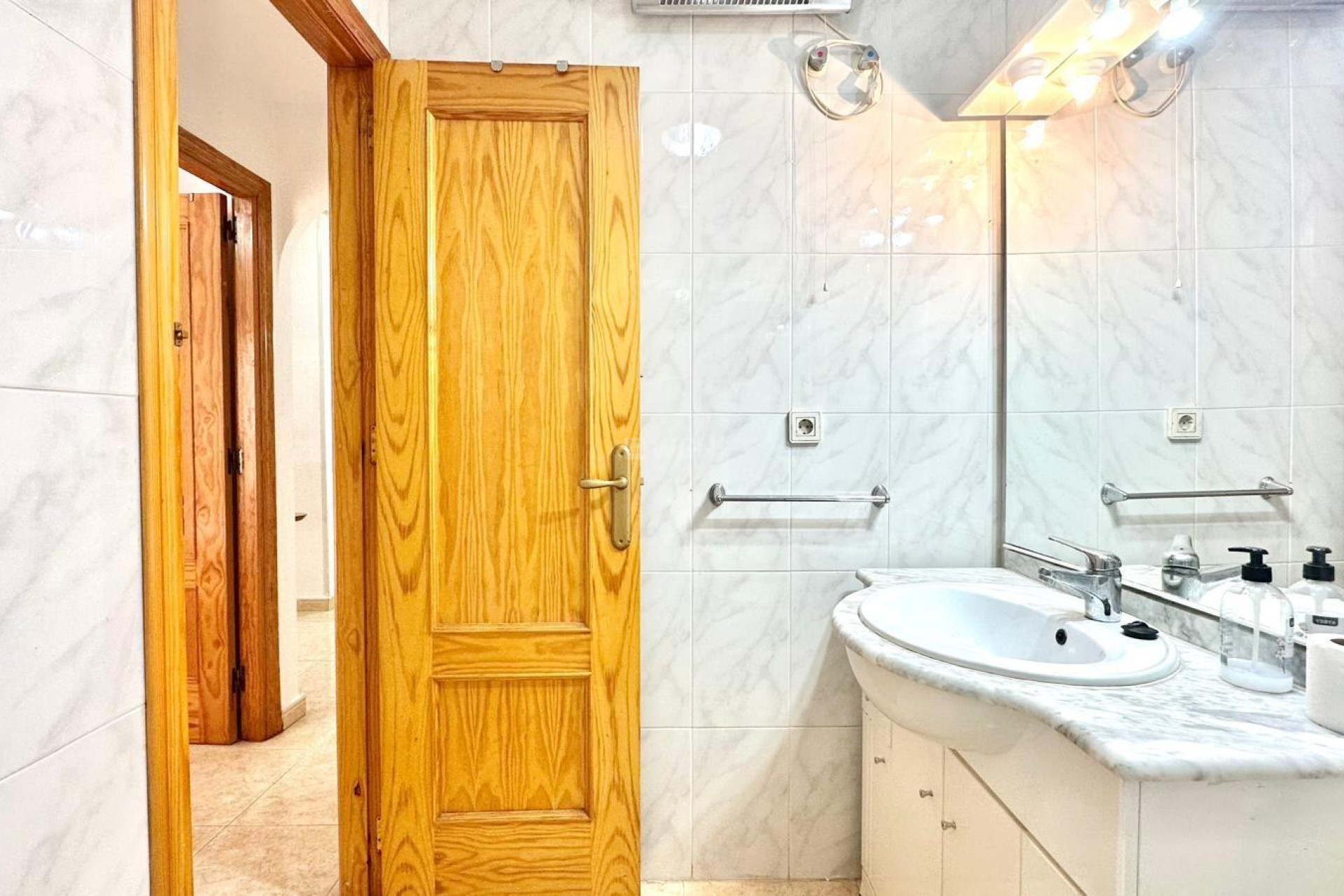 Reventa - Apartamento / piso - Torrevieja - Centro