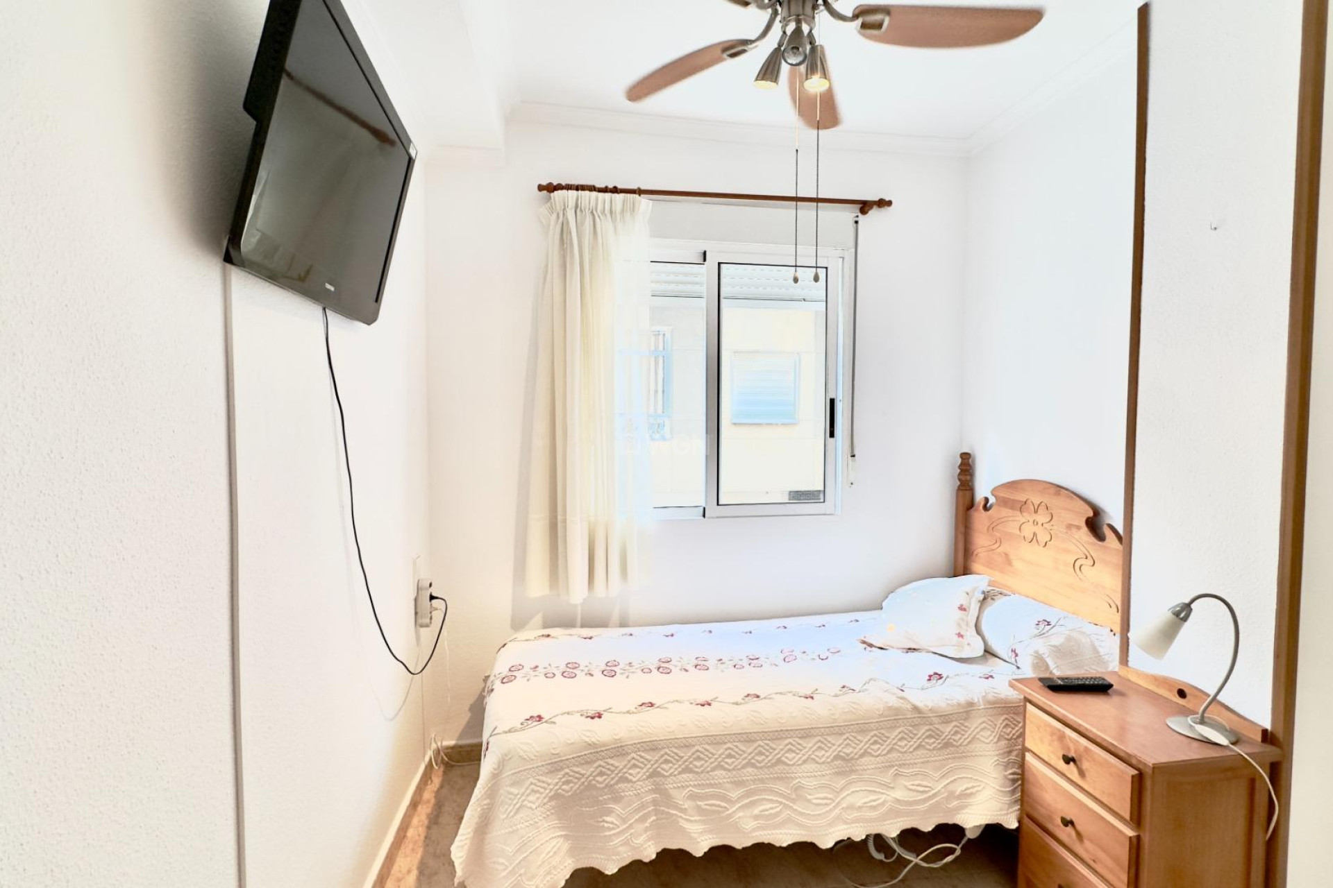 Reventa - Apartamento / piso - Torrevieja - Centro