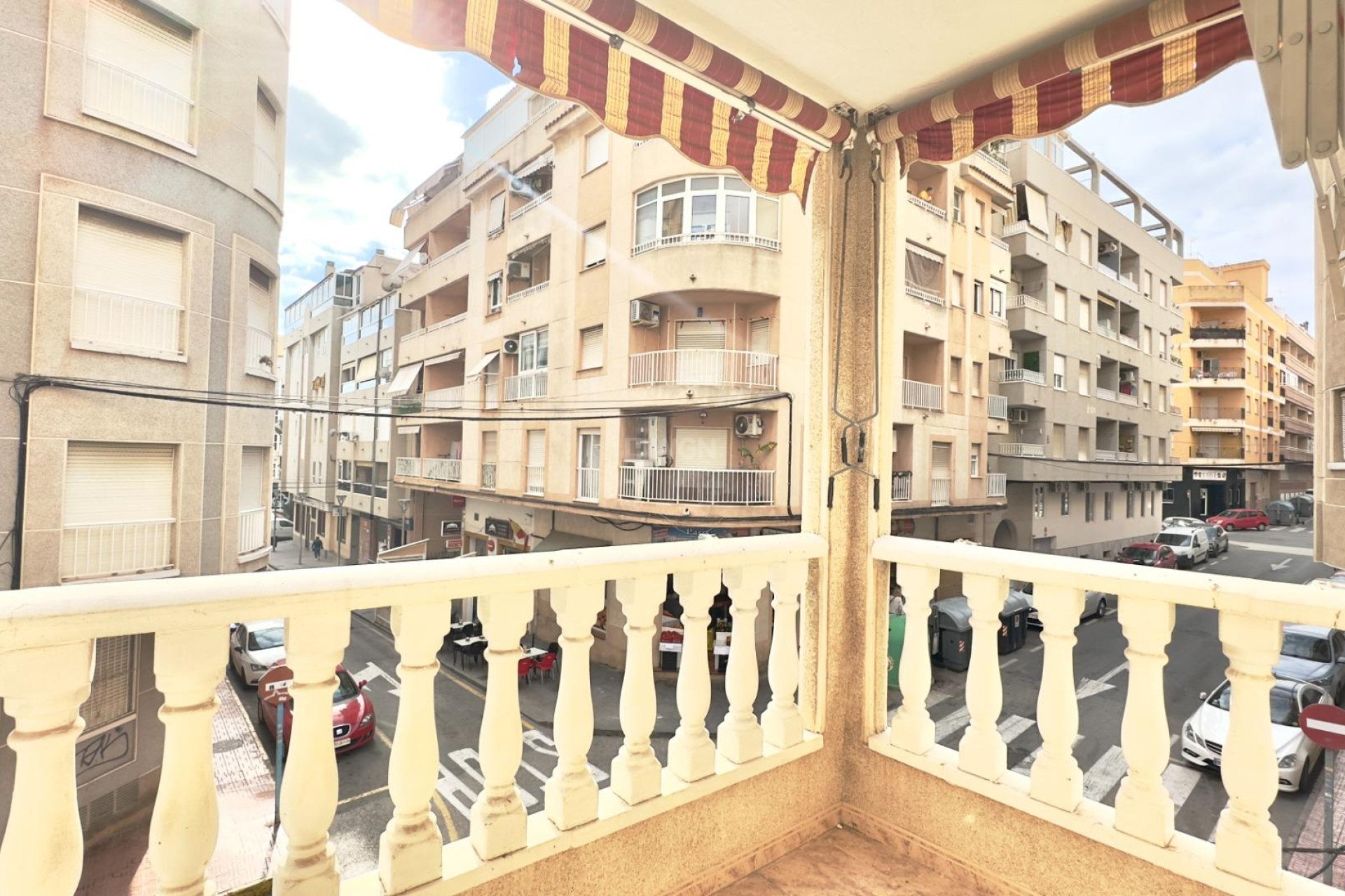 Reventa - Apartamento / piso - Torrevieja - Centro