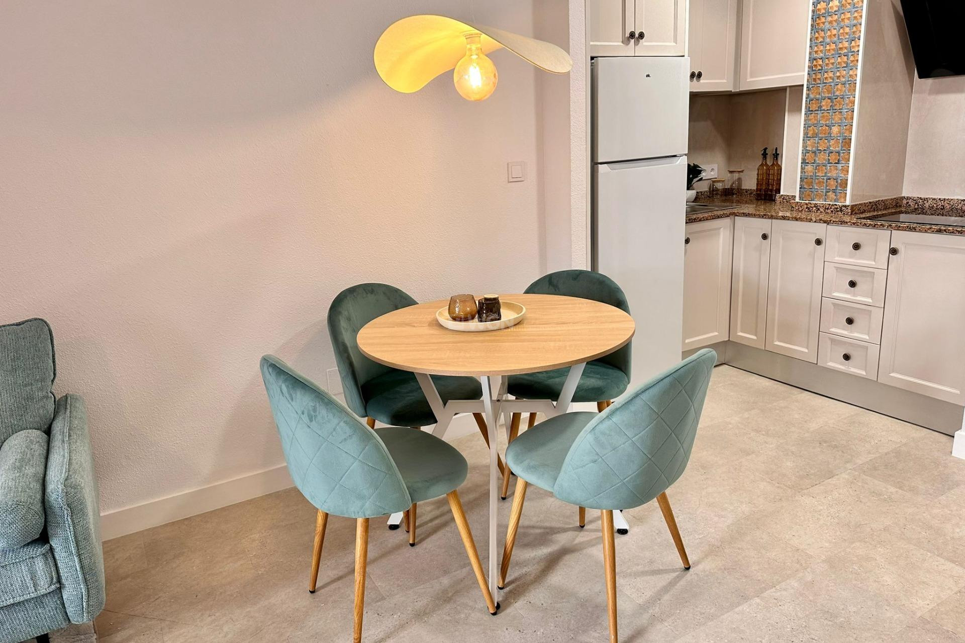 Reventa - Apartamento / piso - Torrevieja - Centro