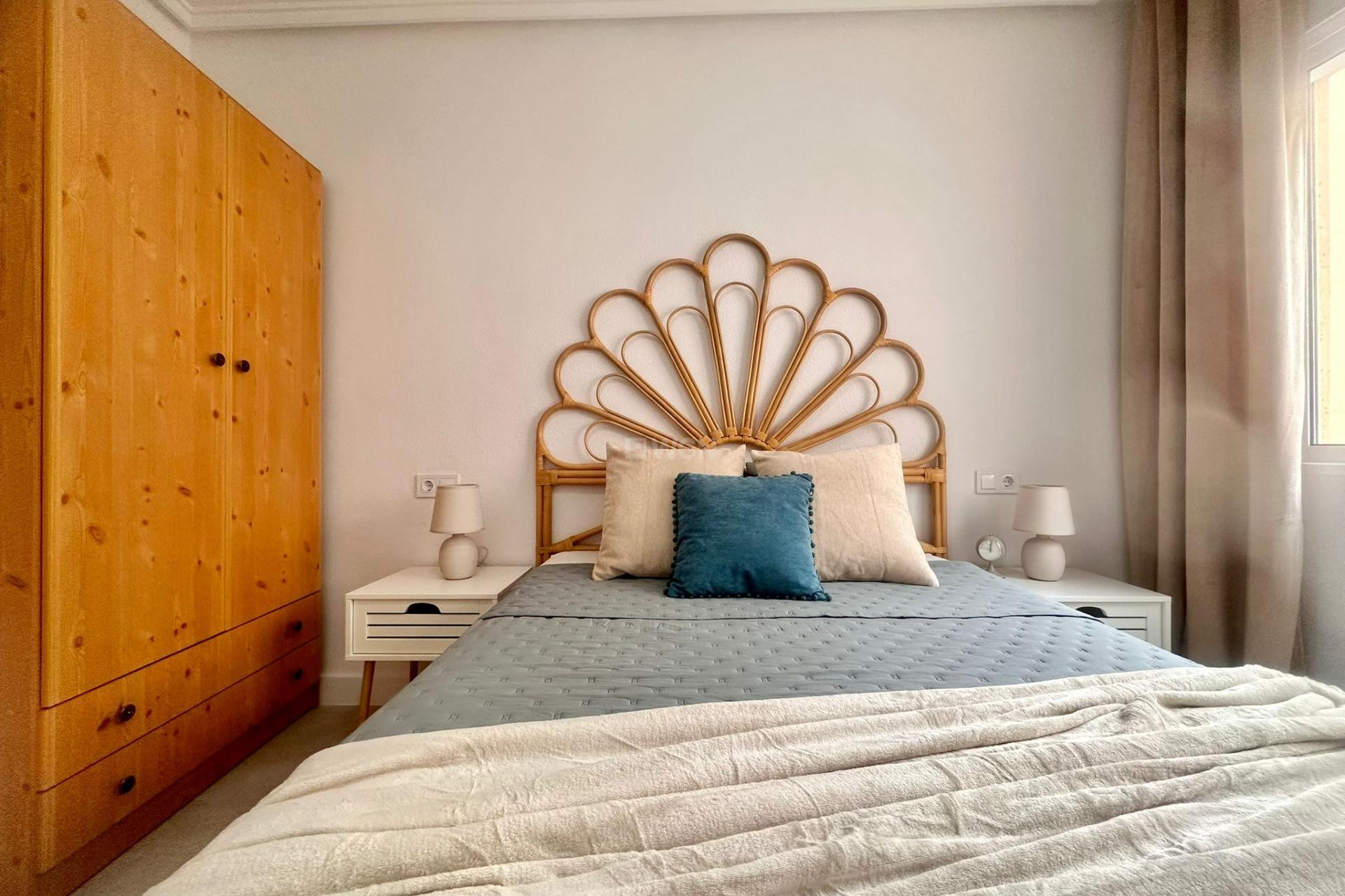 Reventa - Apartamento / piso - Torrevieja - Centro