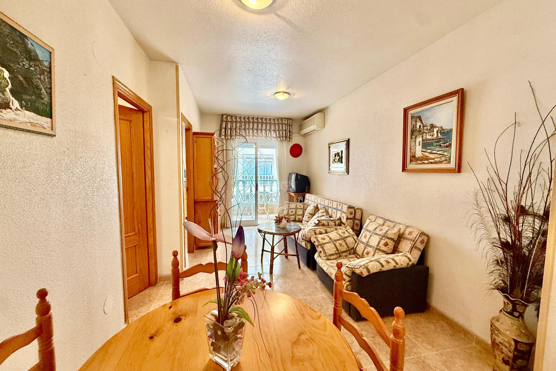 Reventa - Apartamento / piso - Torrevieja - Centro