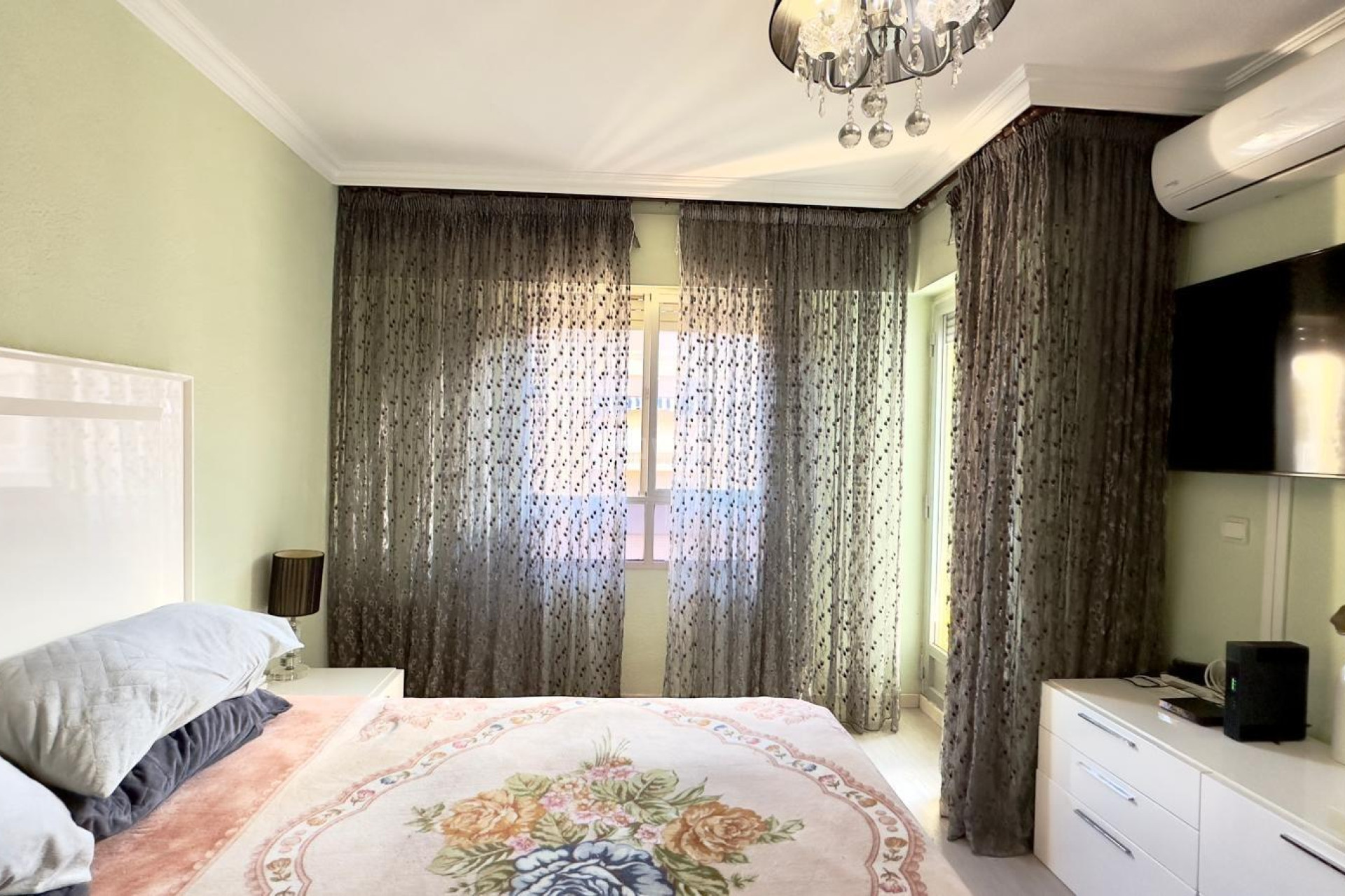 Reventa - Apartamento / piso - Torrevieja - Centro