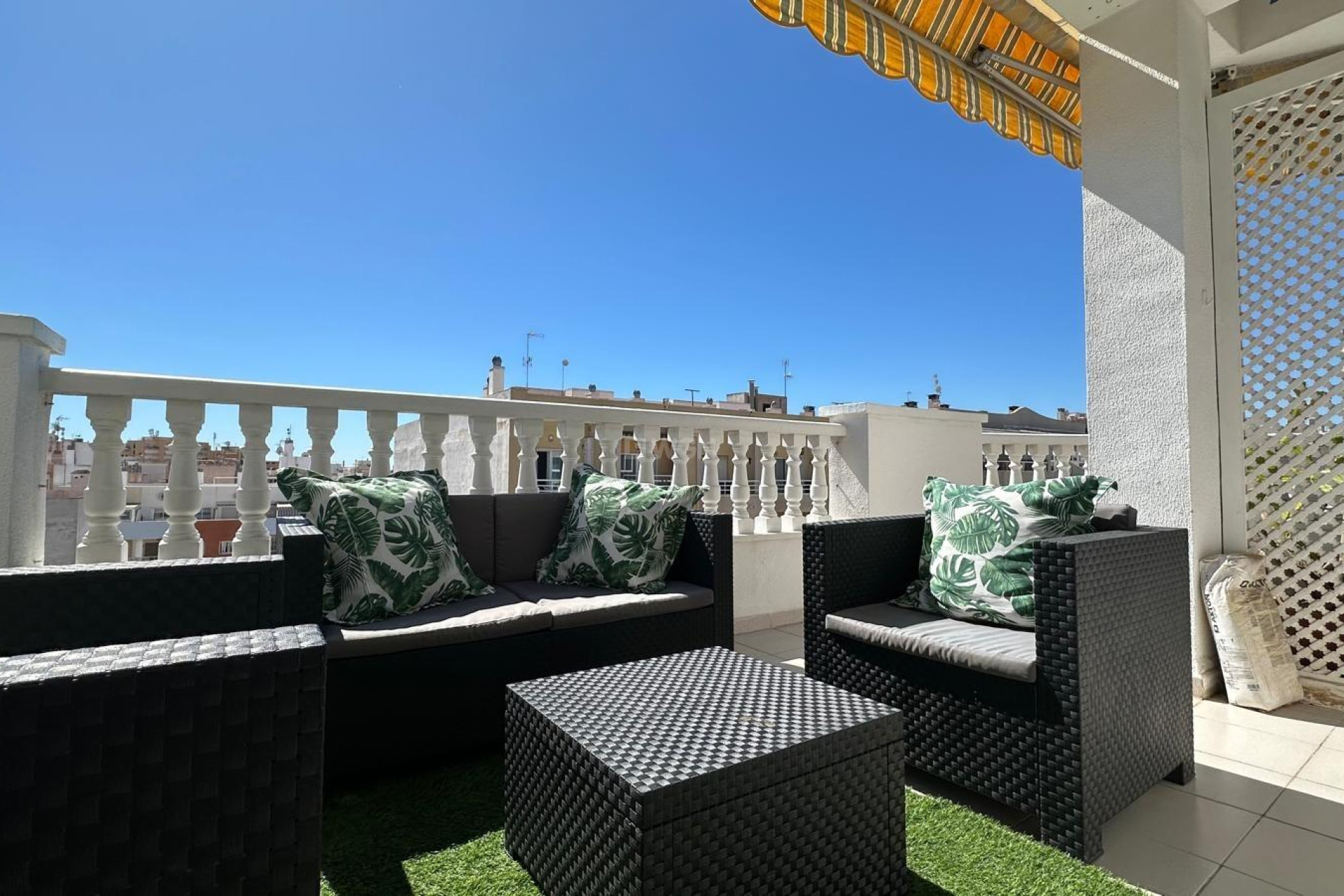 Reventa - Apartamento / piso - Torrevieja - Centro