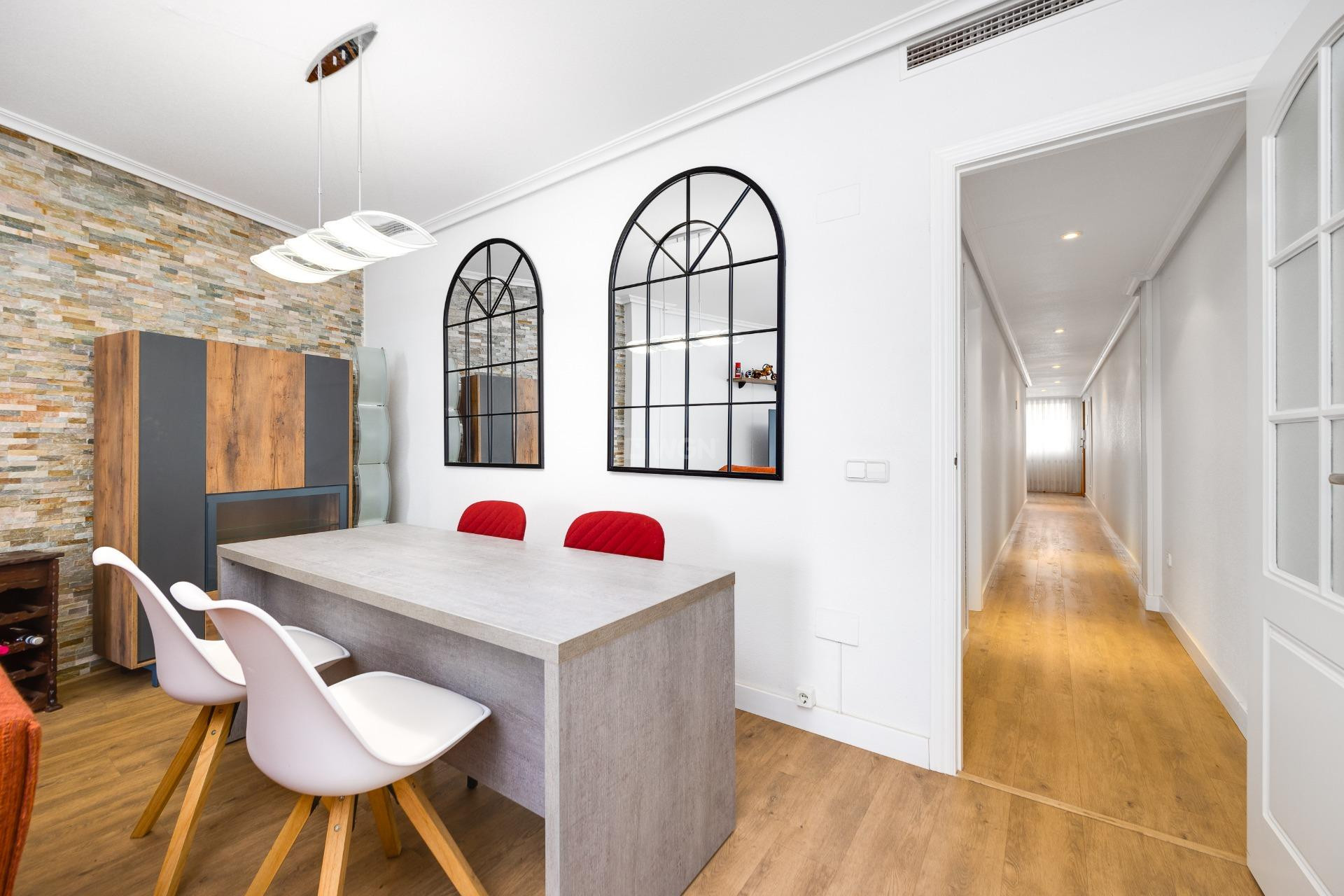 Reventa - Apartamento / piso - Torrevieja - Centro