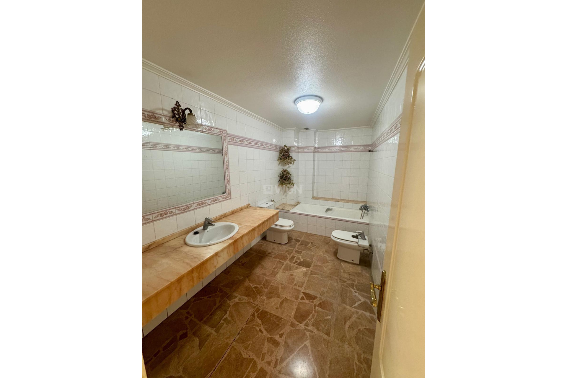 Reventa - Apartamento / piso - Torrevieja - Centro