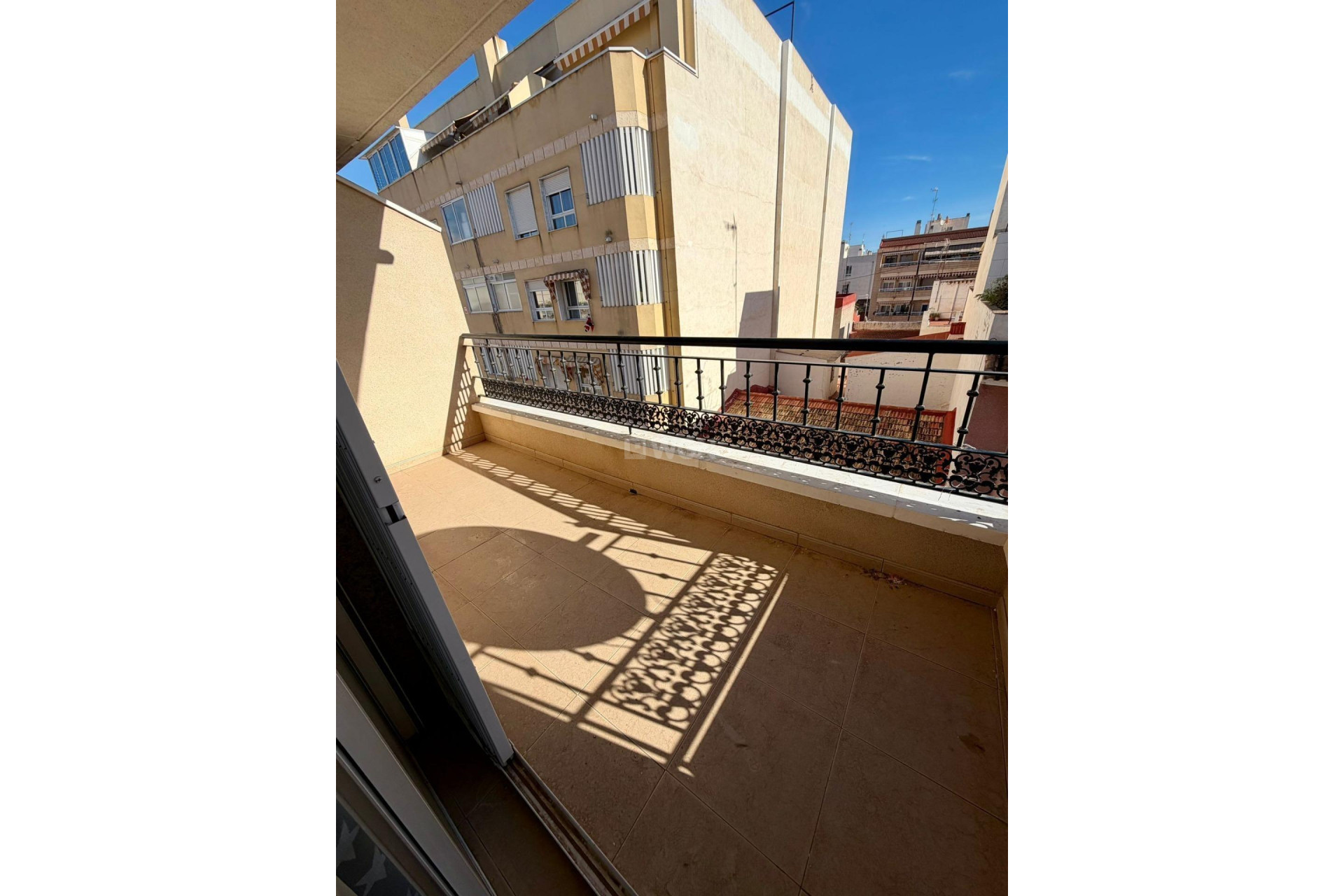 Reventa - Apartamento / piso - Torrevieja - Centro