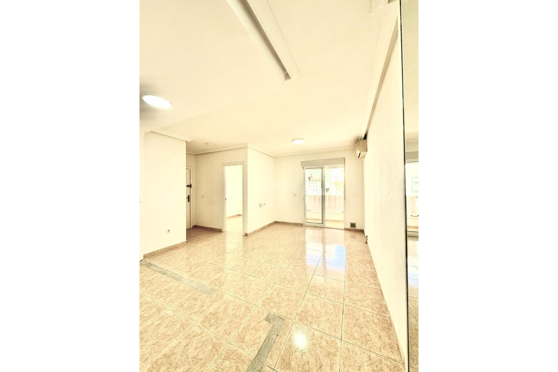 Reventa - Apartamento / piso - Torrevieja - Centro