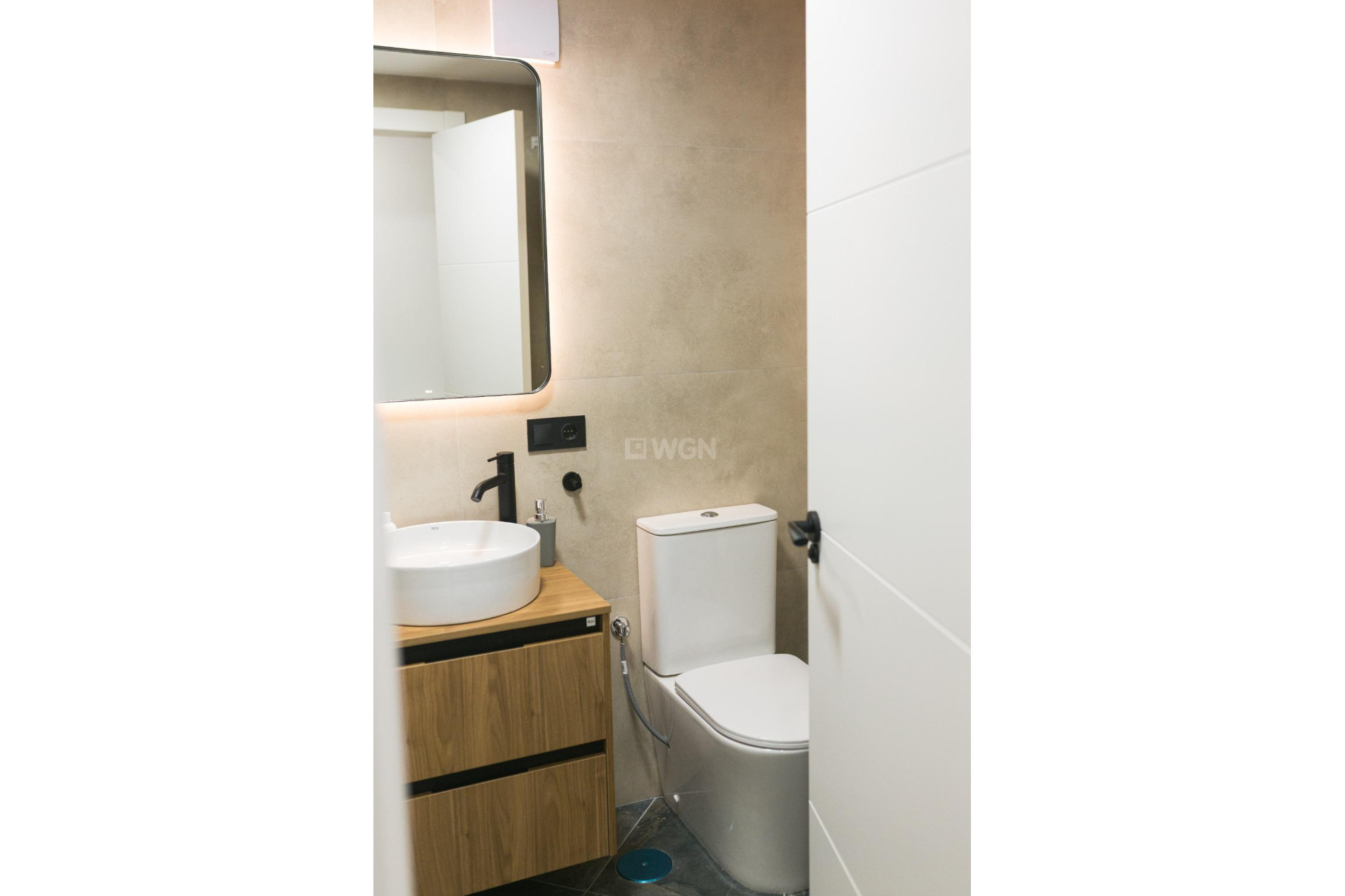Reventa - Apartamento / piso - Torrevieja - Centro