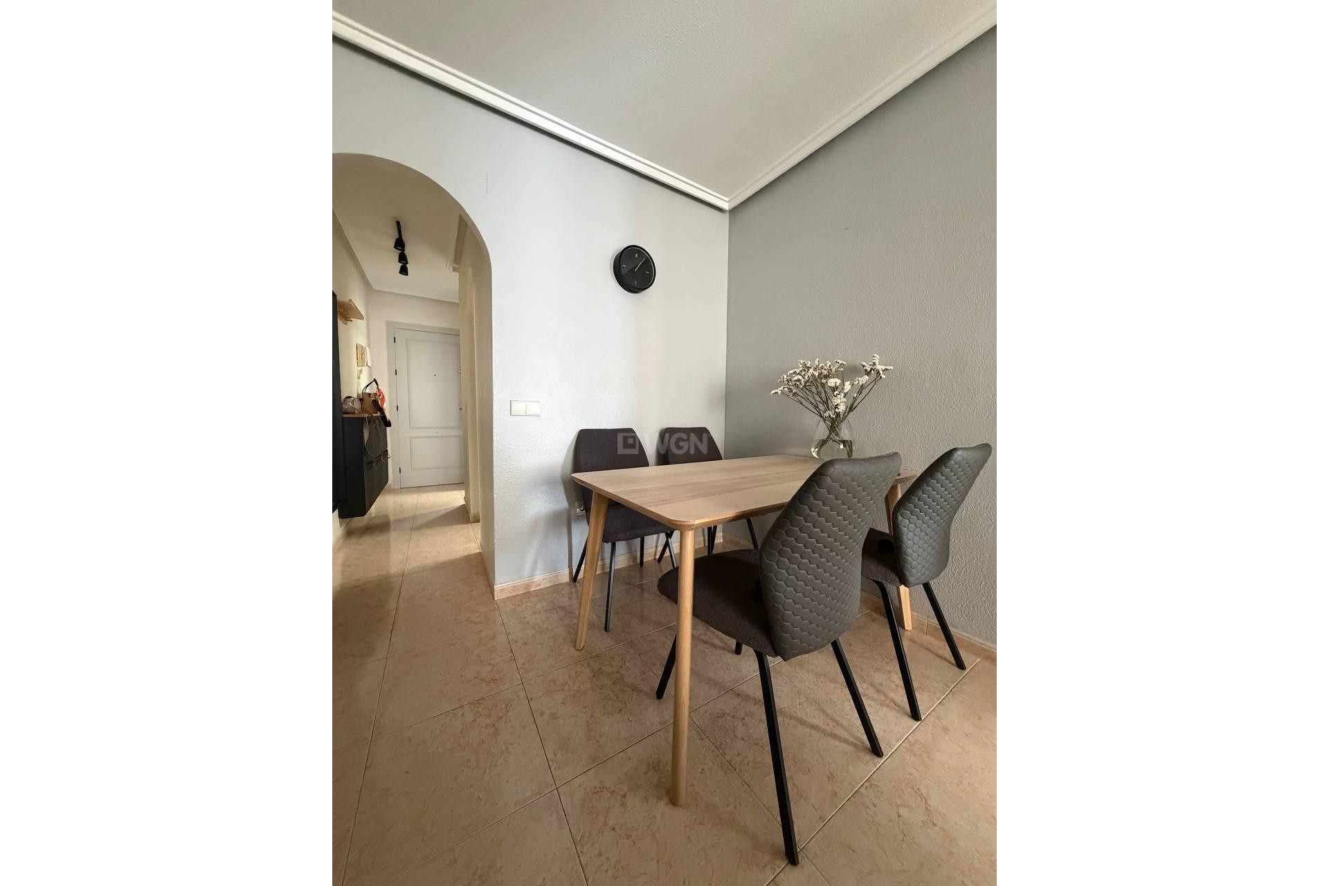 Reventa - Apartamento / piso - Torrevieja - Centro