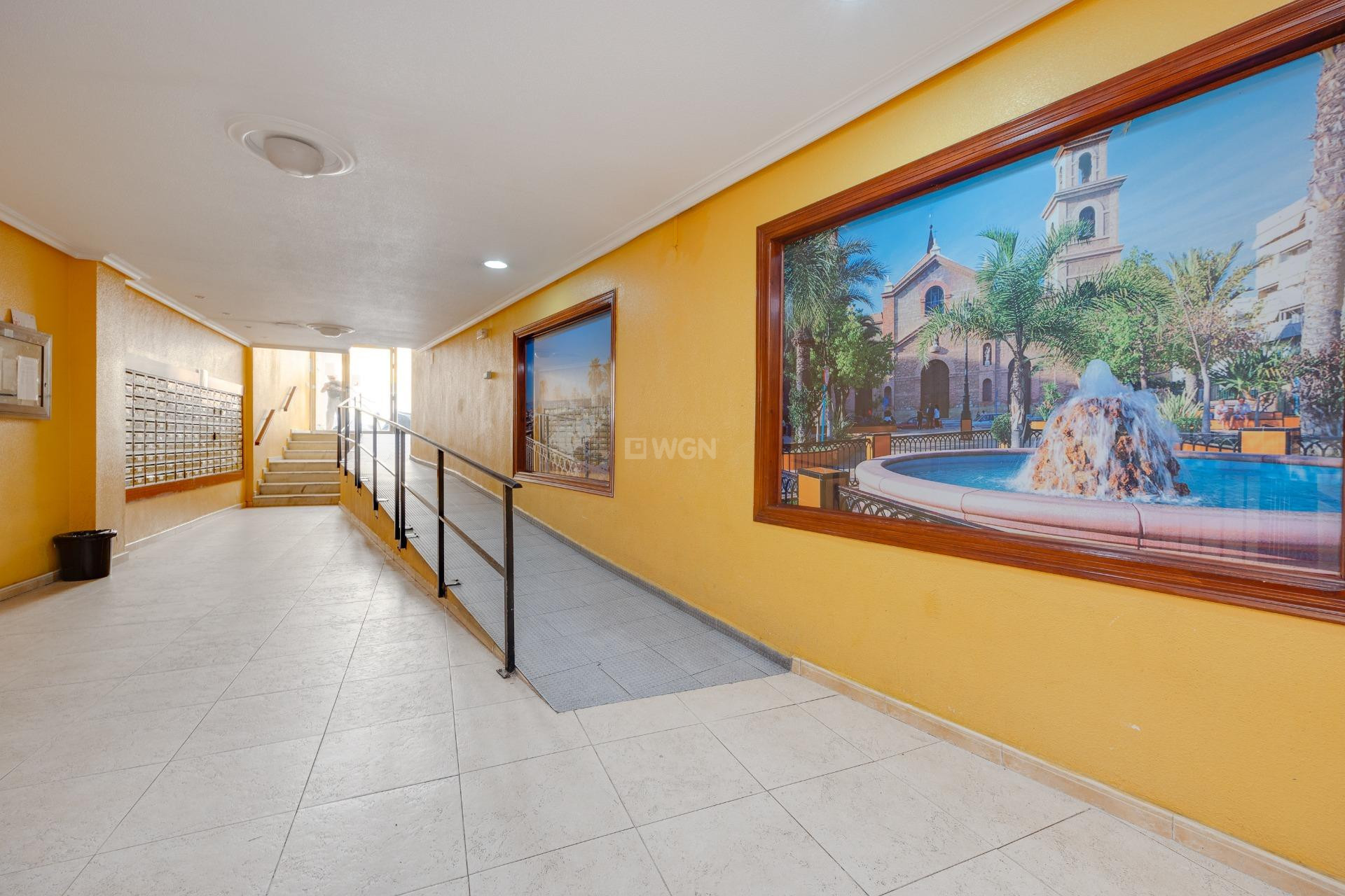 Reventa - Apartamento / piso - Torrevieja - Centro