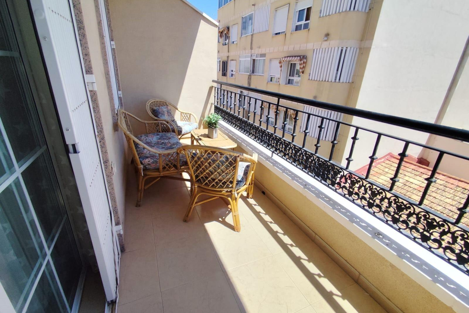 Reventa - Apartamento / piso - Torrevieja - Centro