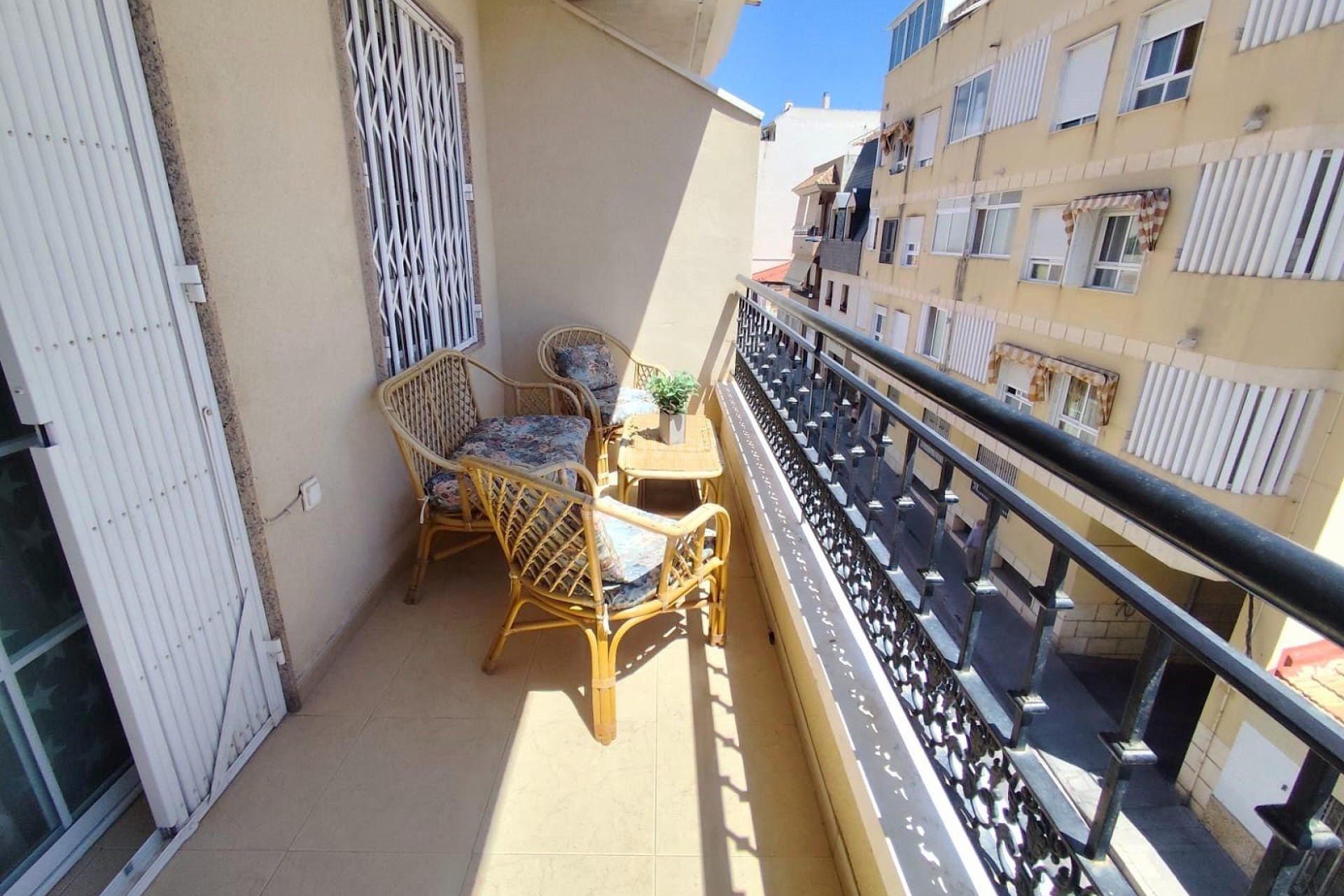 Reventa - Apartamento / piso - Torrevieja - Centro
