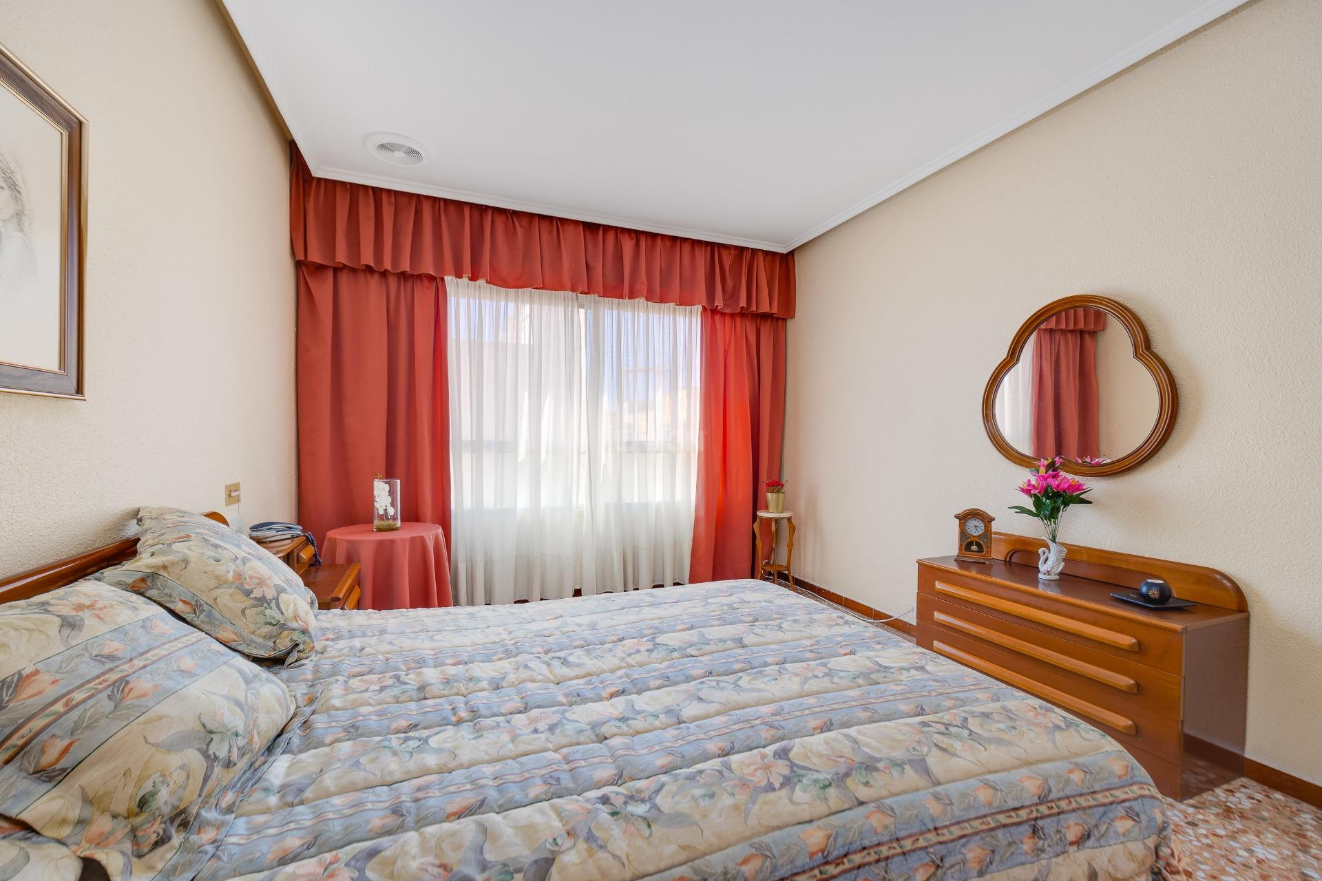 Reventa - Apartamento / piso - Torrevieja - Centro