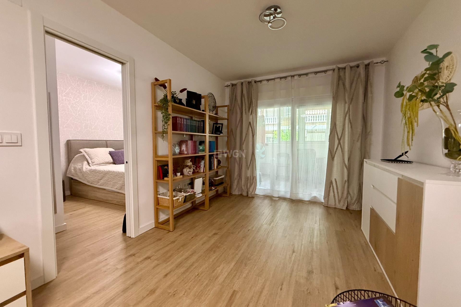 Reventa - Apartamento / piso - Torrevieja - Centro