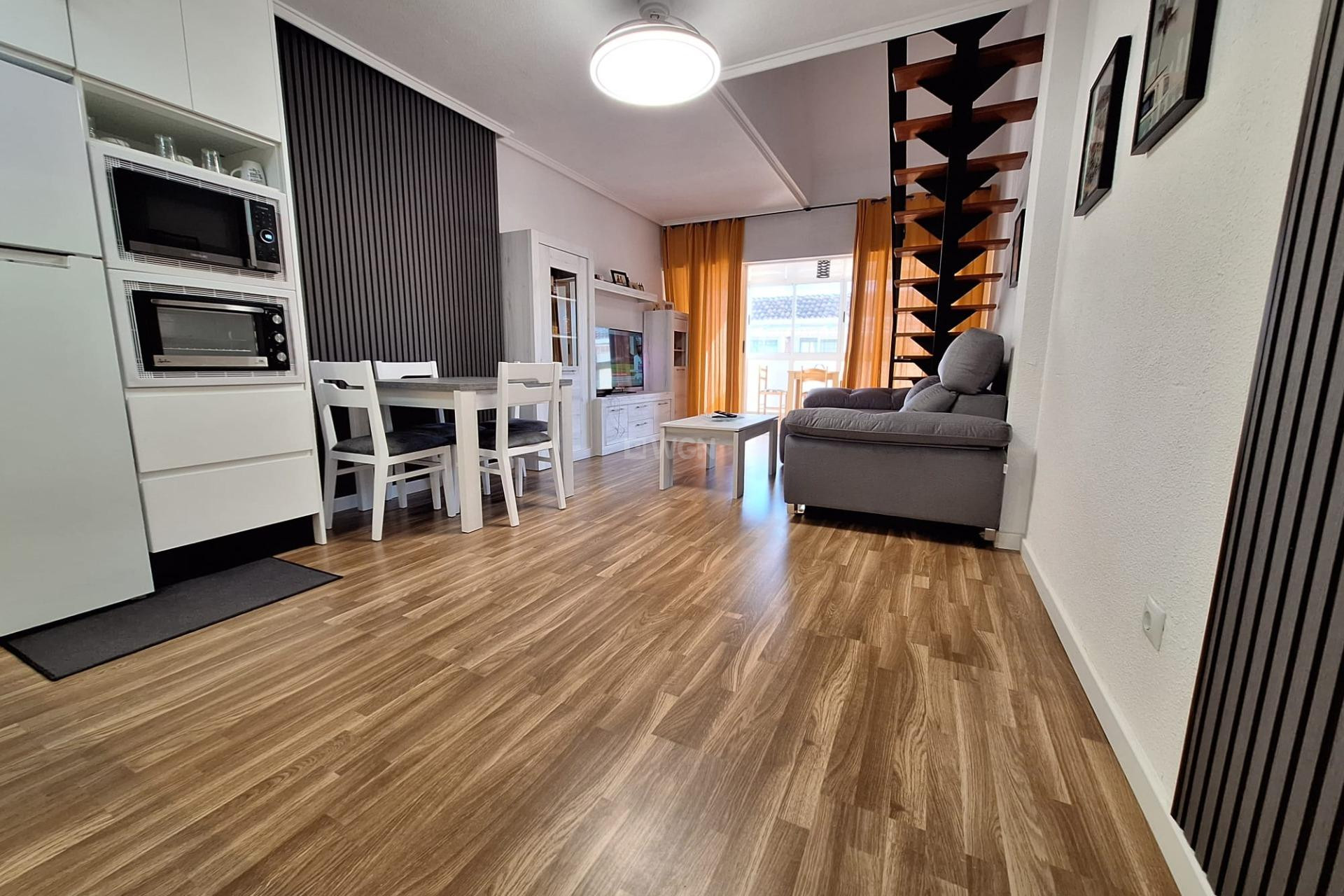 Reventa - Apartamento / piso - Torrevieja - Centro