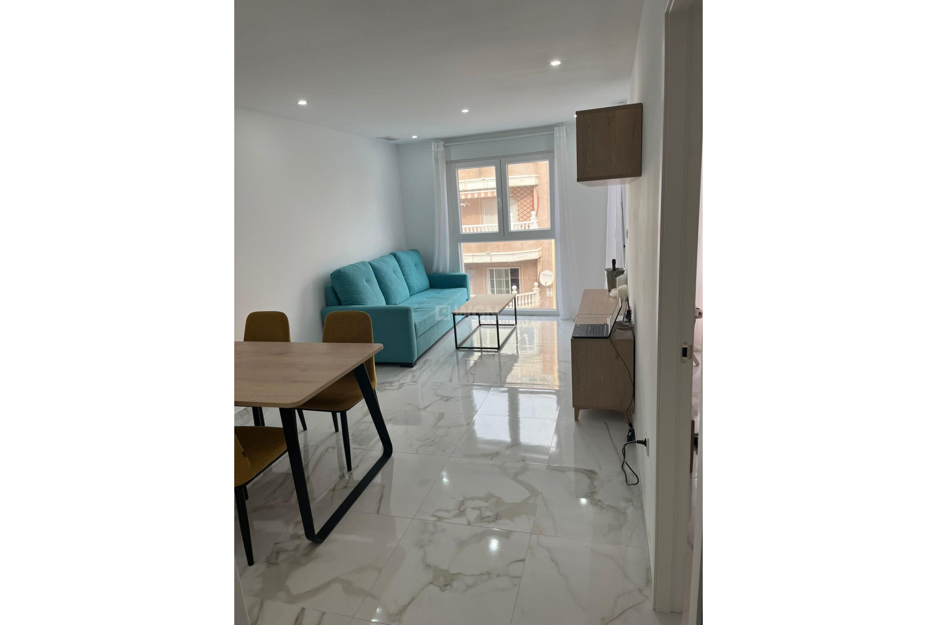 Reventa - Apartamento / piso - Torrevieja - Centro