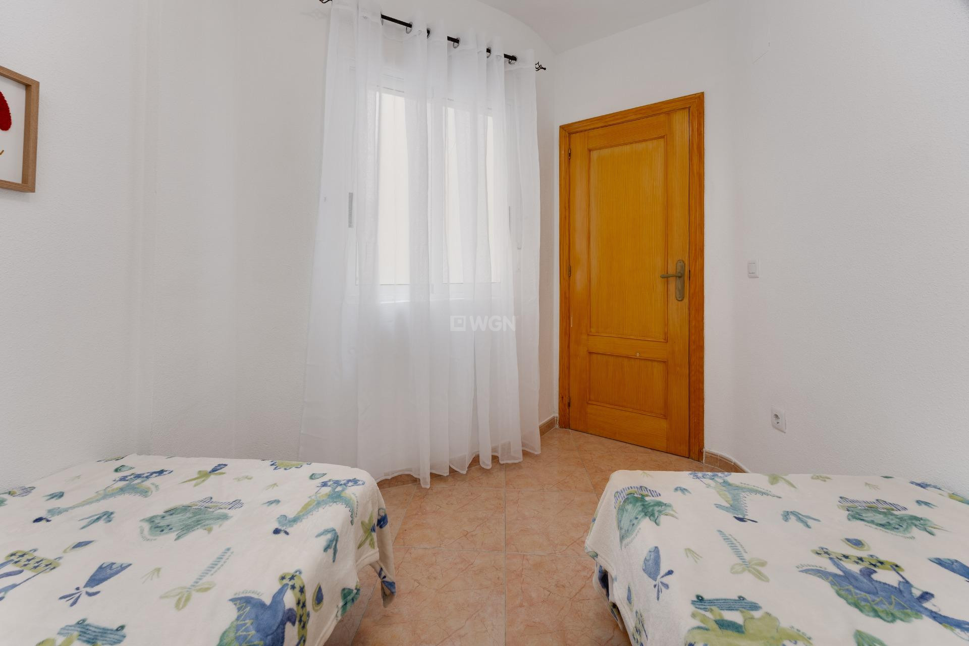 Reventa - Apartamento / piso - Torrevieja - Centro