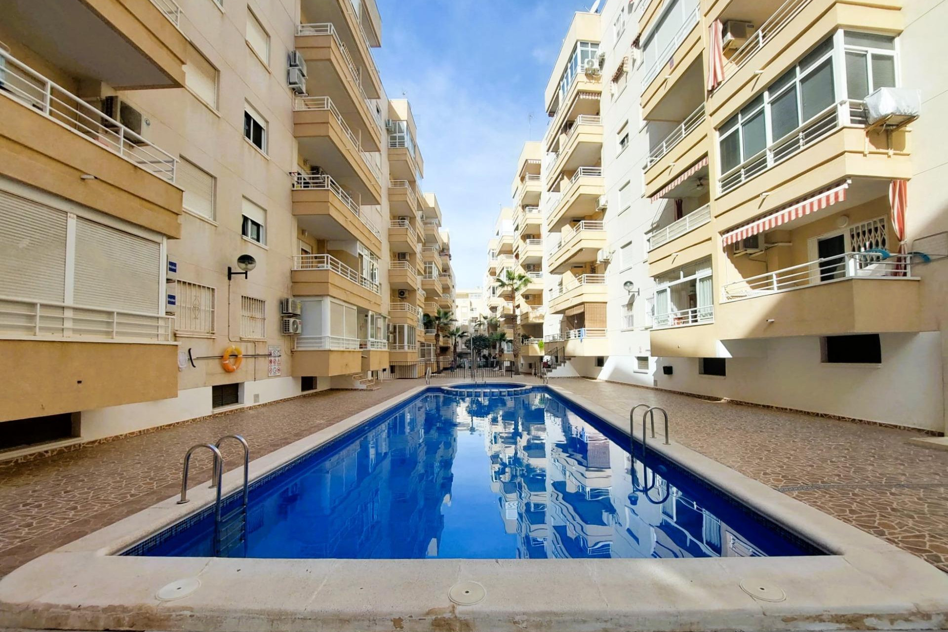 Reventa - Apartamento / piso - Torrevieja - Costa Blanca