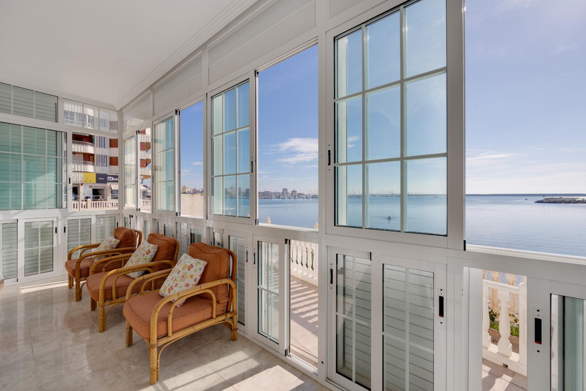 Reventa - Apartamento / piso - Torrevieja - Costa Blanca