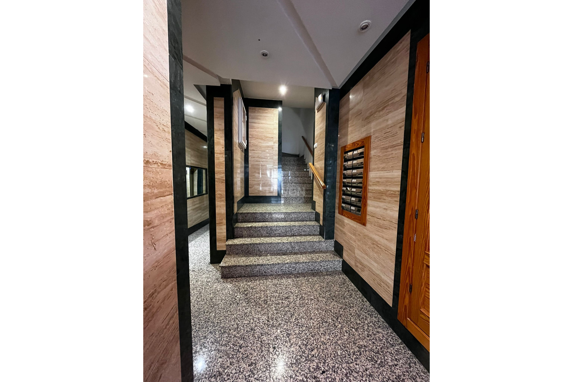 Reventa - Apartamento / piso - Torrevieja - Costa Blanca