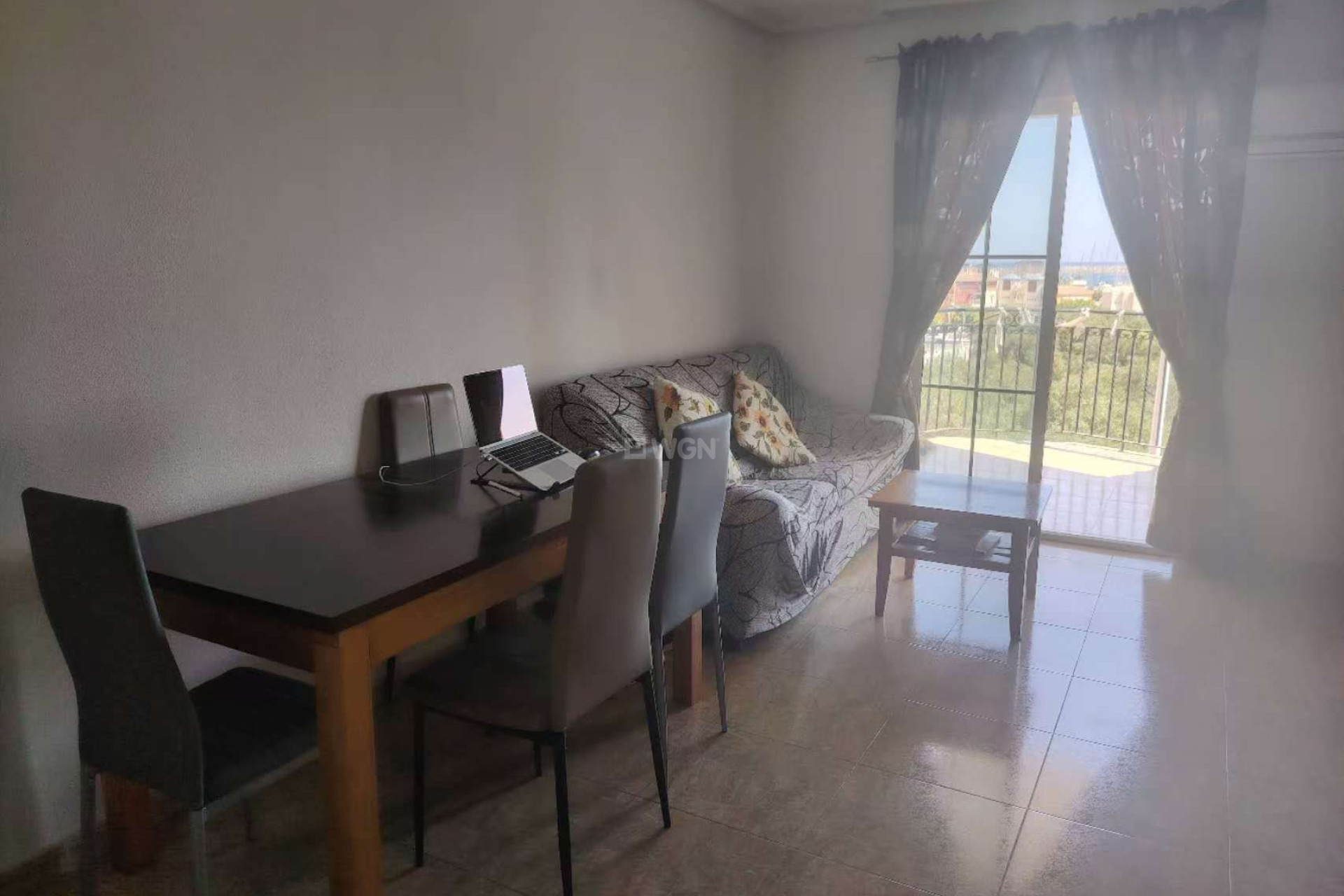 Reventa - Apartamento / piso - Torrevieja - Costa Blanca