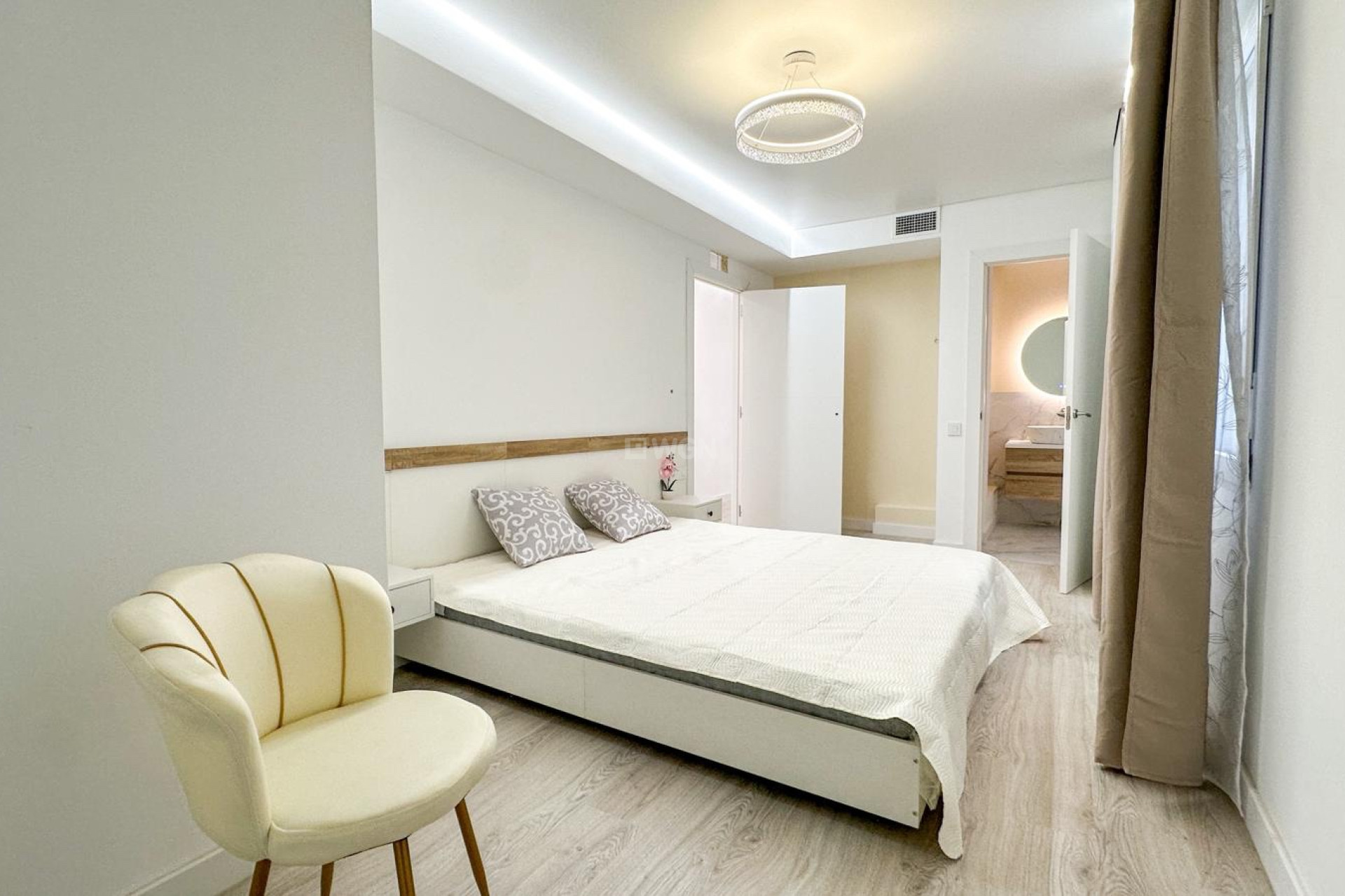 Reventa - Apartamento / piso - Torrevieja - Costa Blanca