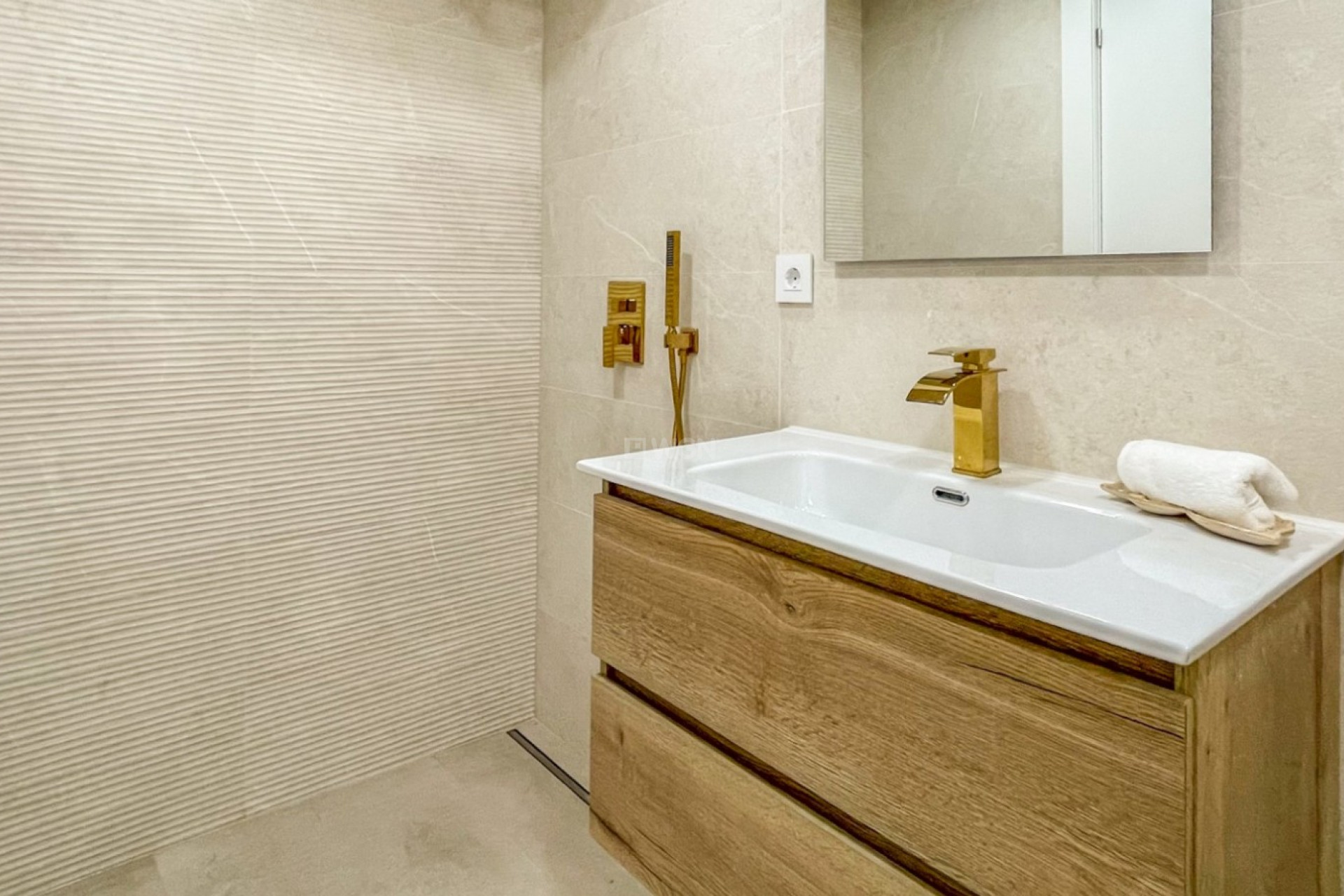 Reventa - Apartamento / piso - Torrevieja - Costa Blanca