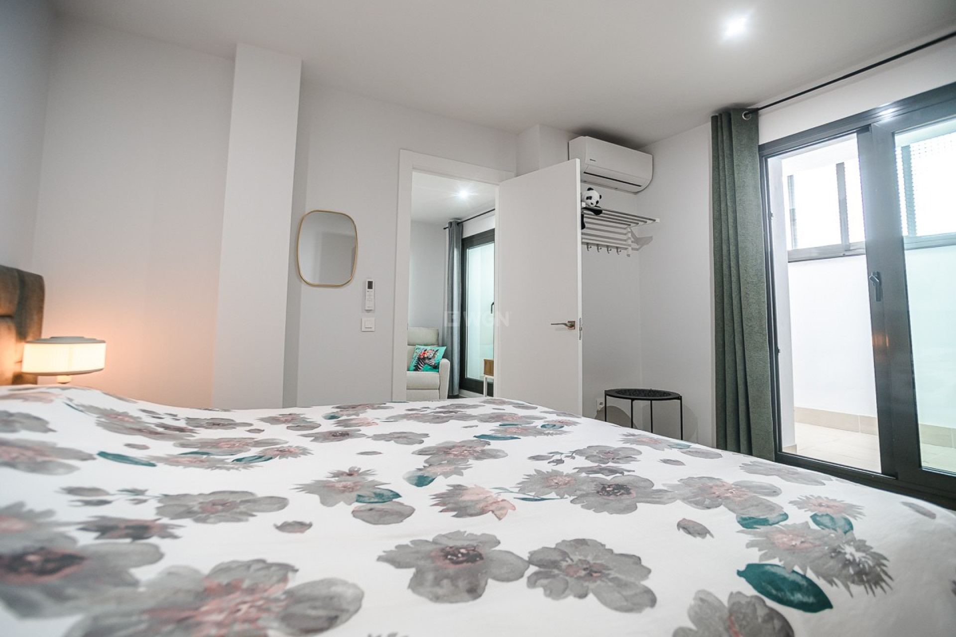Reventa - Apartamento / piso - Torrevieja - Costa Blanca