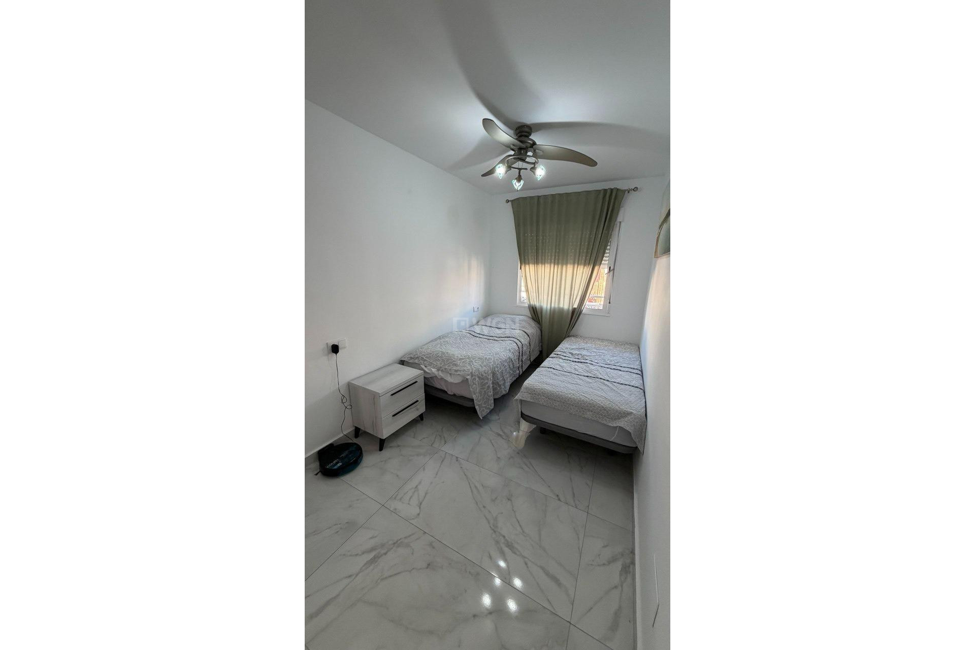 Reventa - Apartamento / piso - Torrevieja - Curva Del Palangre