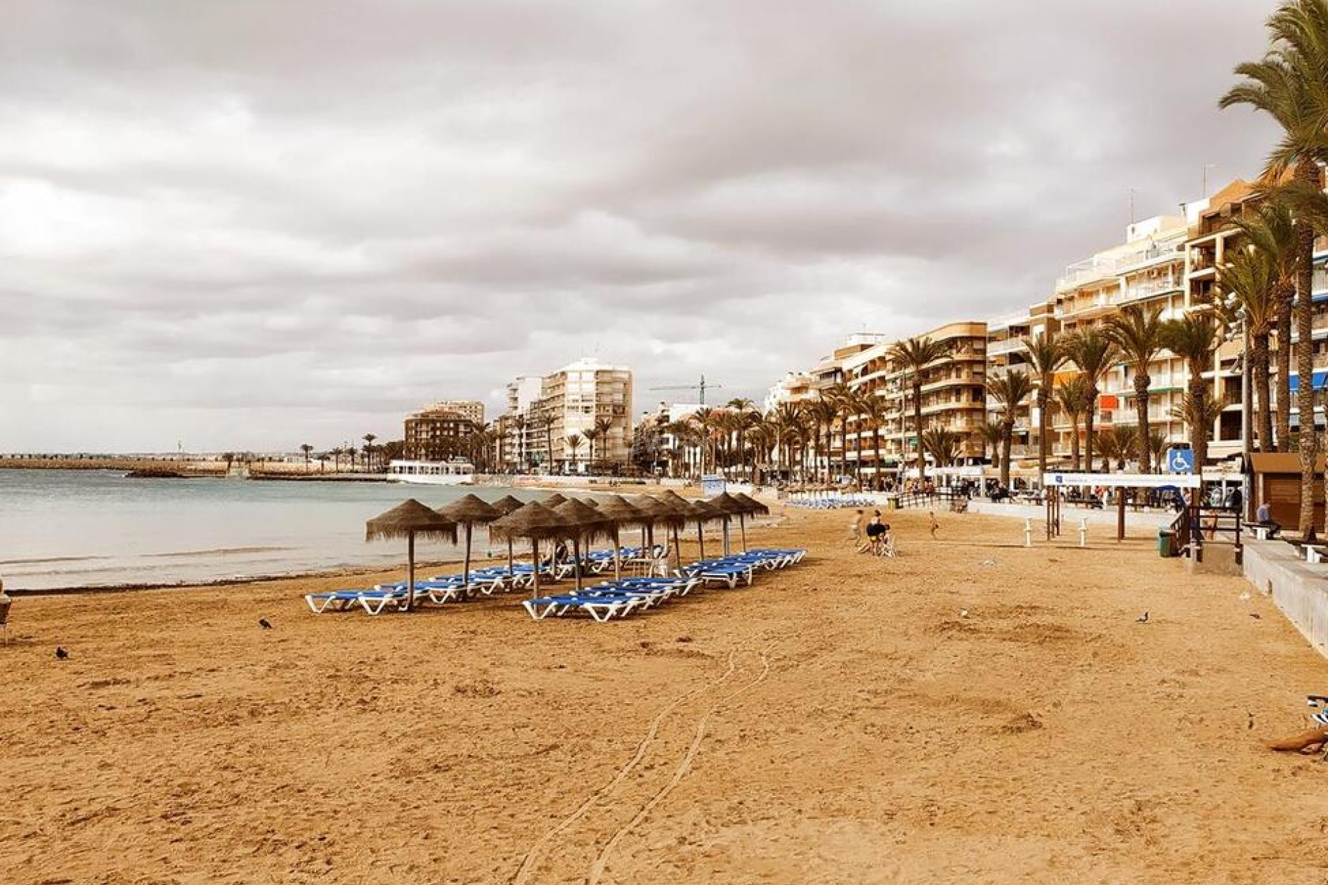 Reventa - Apartamento / piso - Torrevieja - DOWNTOWN