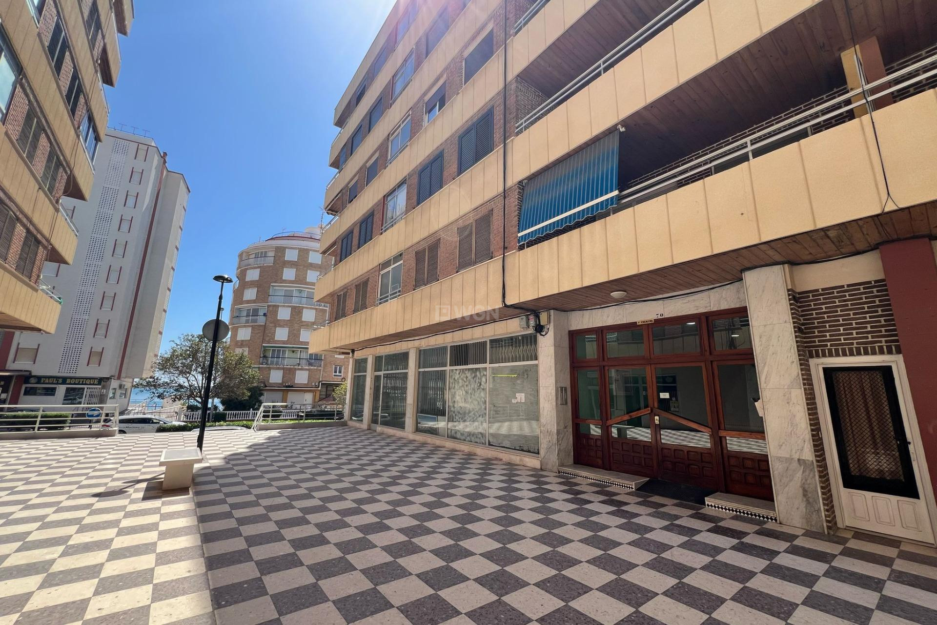 Reventa - Apartamento / piso - Torrevieja - El Acequión - Los Náufragos