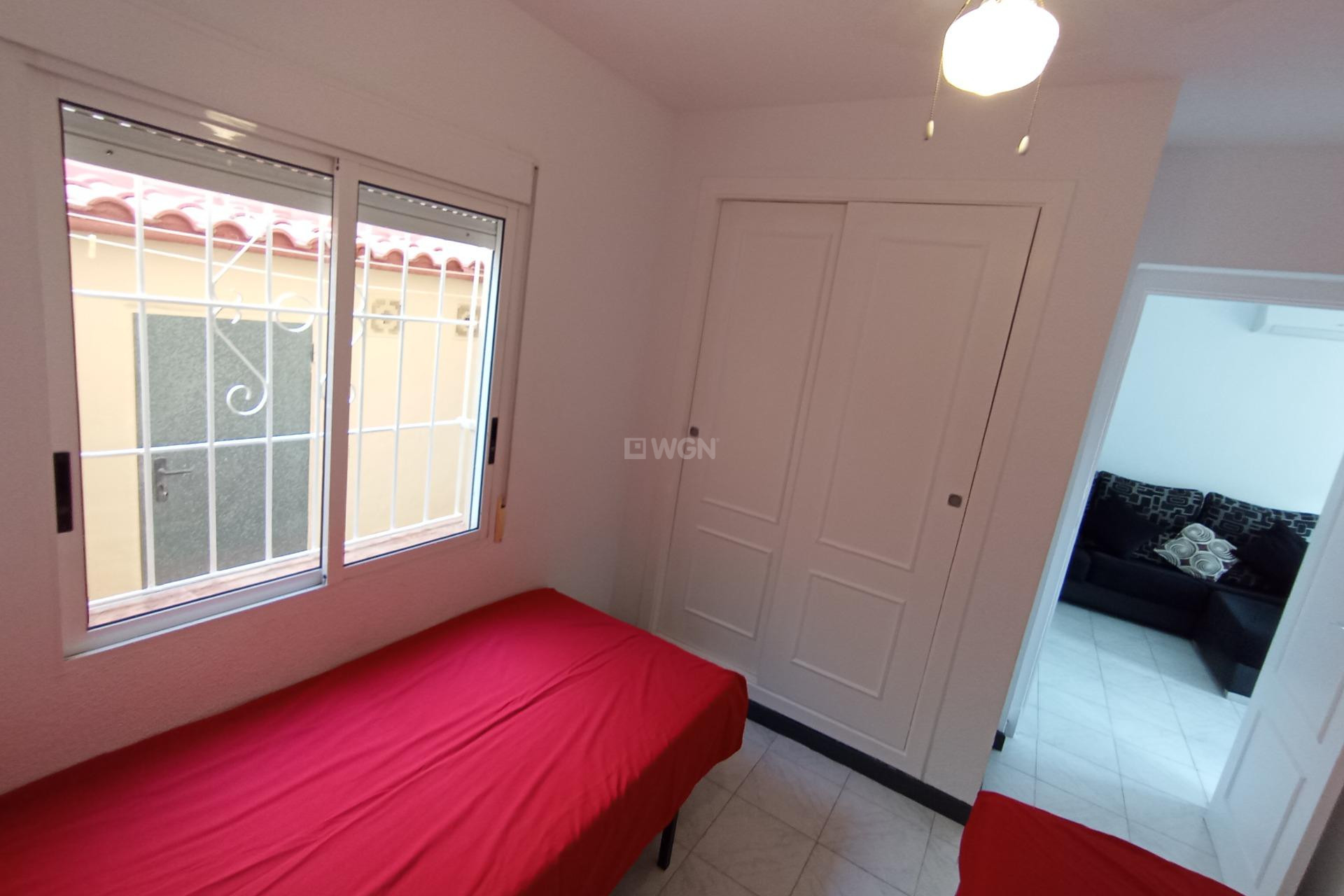 Reventa - Apartamento / piso - Torrevieja - El Limonar