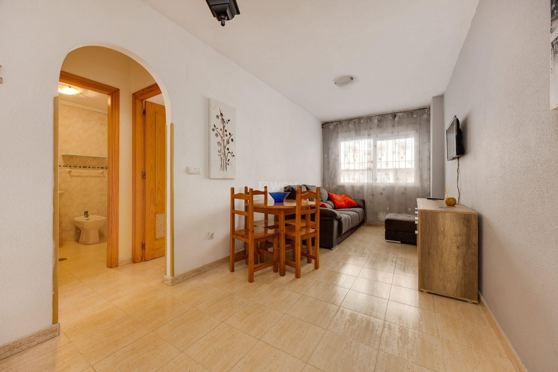 Reventa - Apartamento / piso - Torrevieja - Estacion De Autobuses