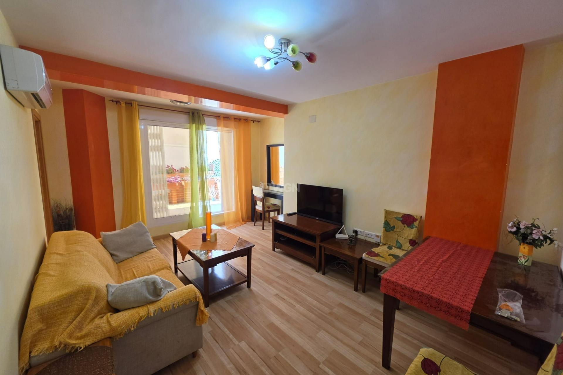 Reventa - Apartamento / piso - Torrevieja - Estacion De Autobuses