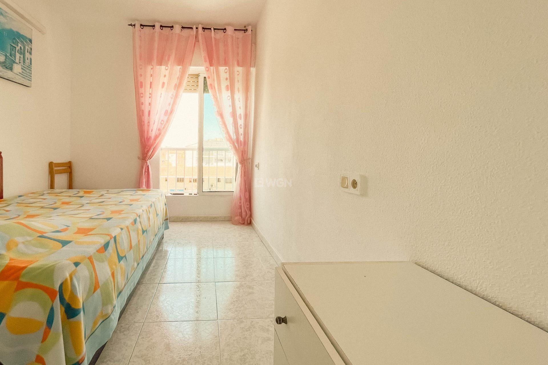 Reventa - Apartamento / piso - Torrevieja - Estacion De Autobuses