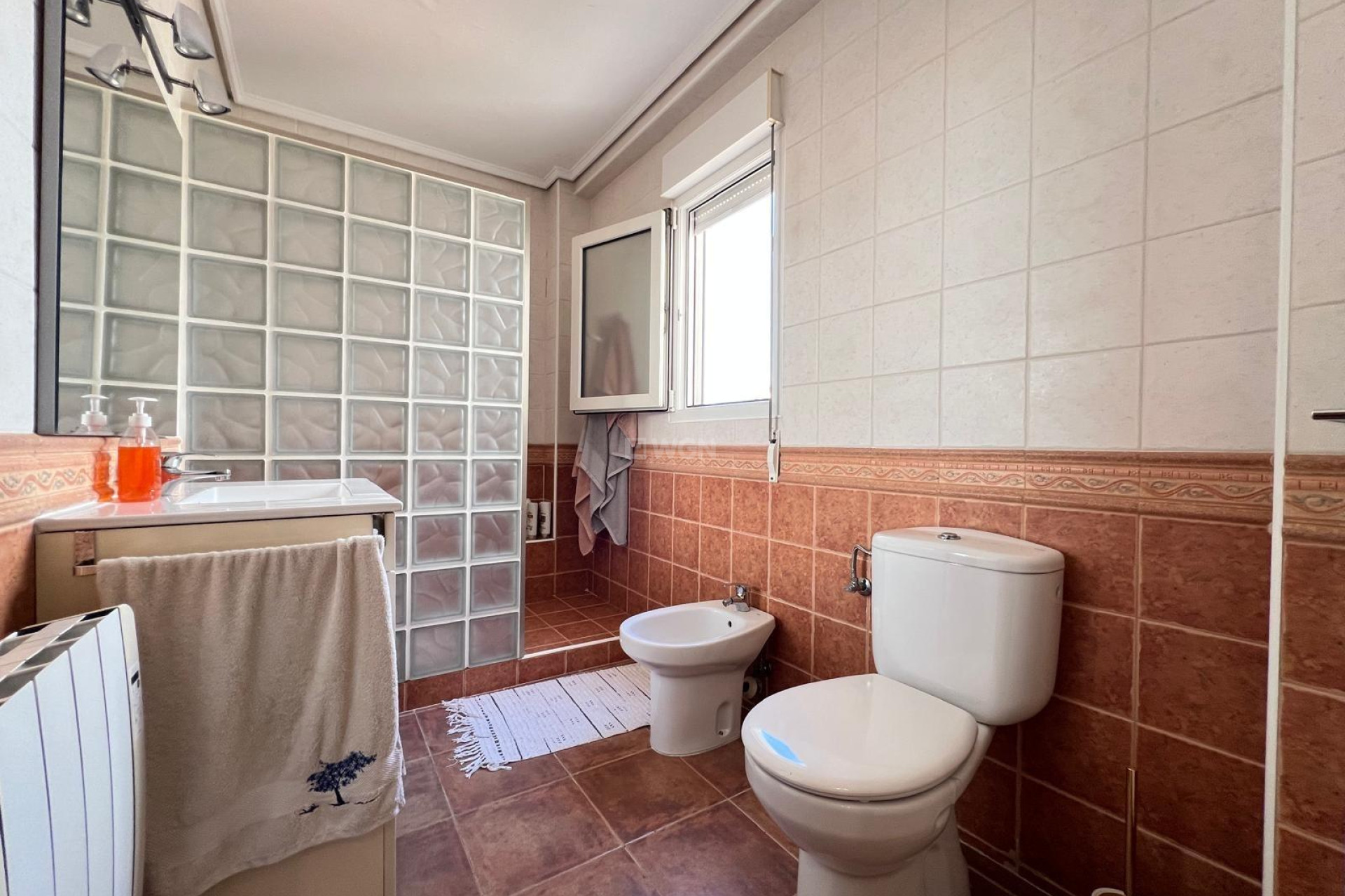 Reventa - Apartamento / piso - Torrevieja - Estacion De Autobuses