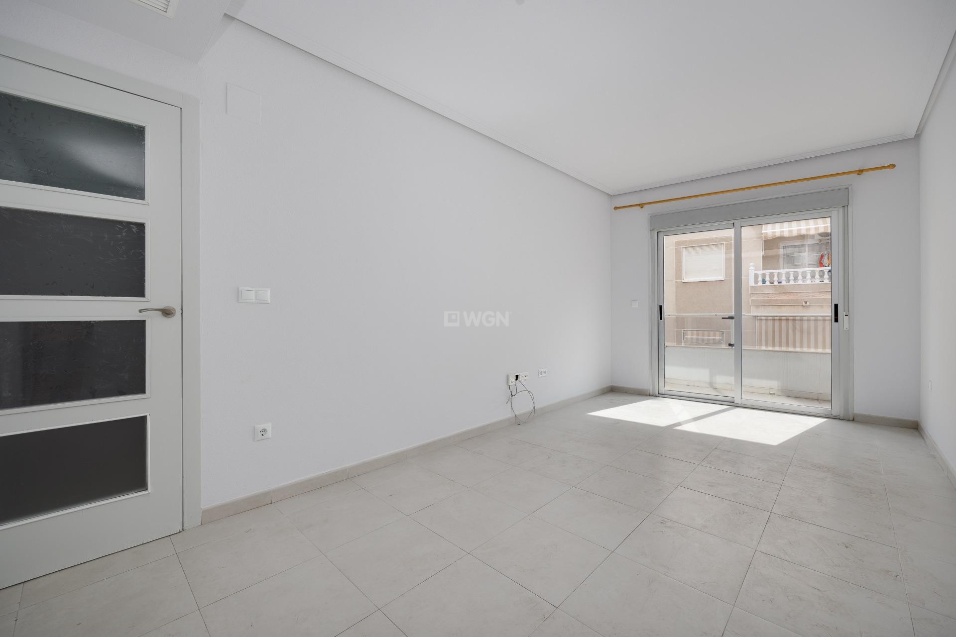 Reventa - Apartamento / piso - Torrevieja - Estacion De Autobuses