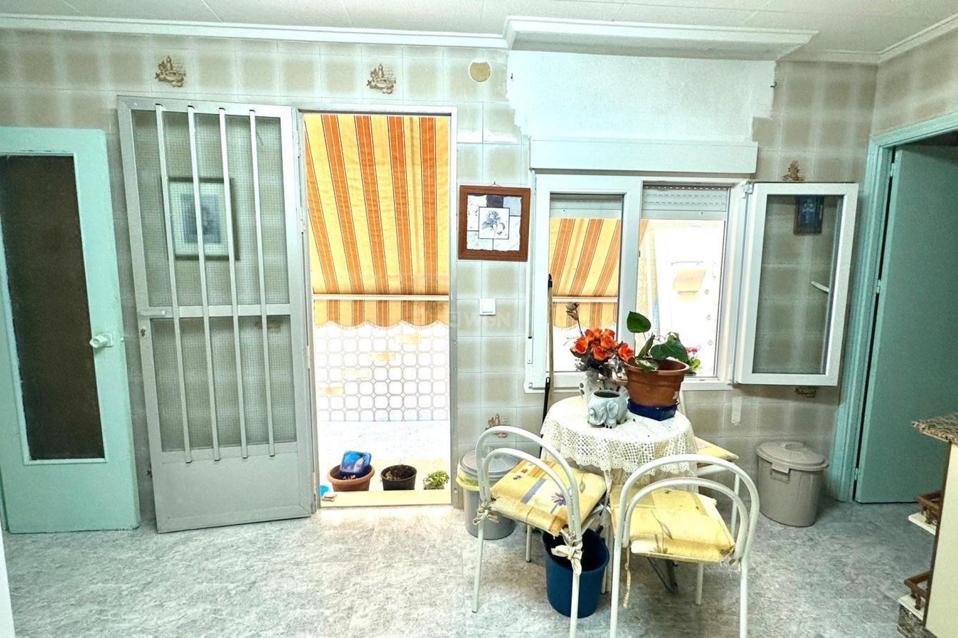 Reventa - Apartamento / piso - Torrevieja - Estacion De Autobuses