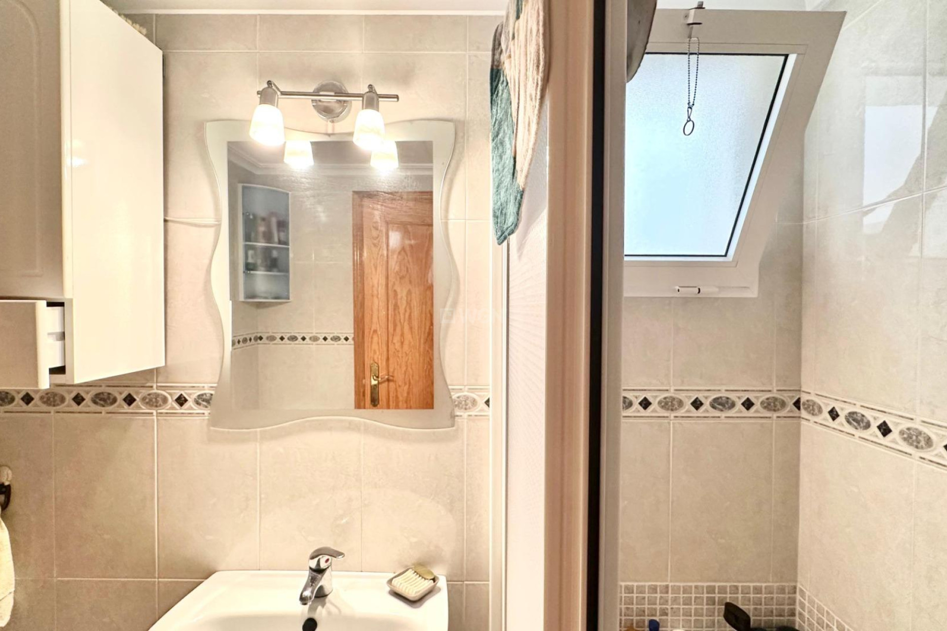 Reventa - Apartamento / piso - Torrevieja - Estacion De Autobuses