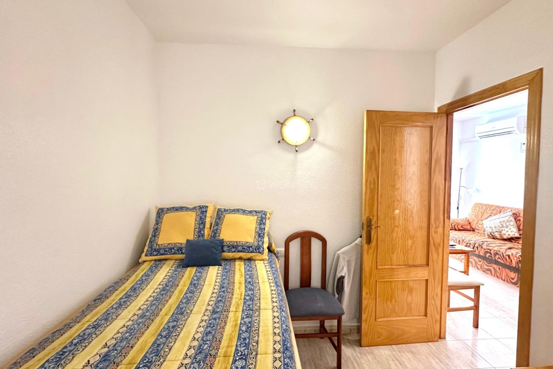 Reventa - Apartamento / piso - Torrevieja - Estacion De Autobuses